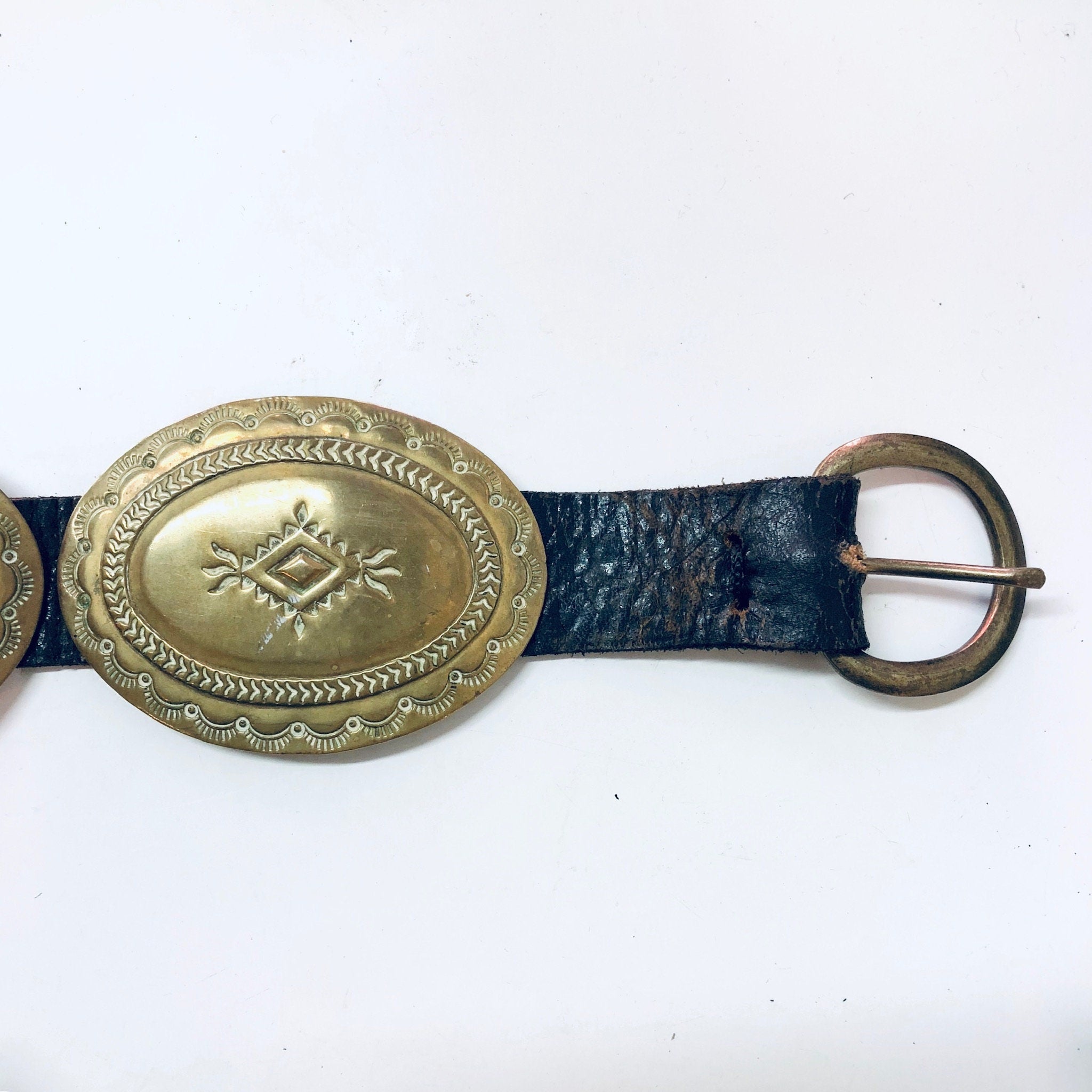 Vintage Belt, Skinny Concho Belt, Brass Concho Belt, High Waisted Belt, Southwestern, Hippie, Bohemian Style, Brown Leather, Leather Belt,