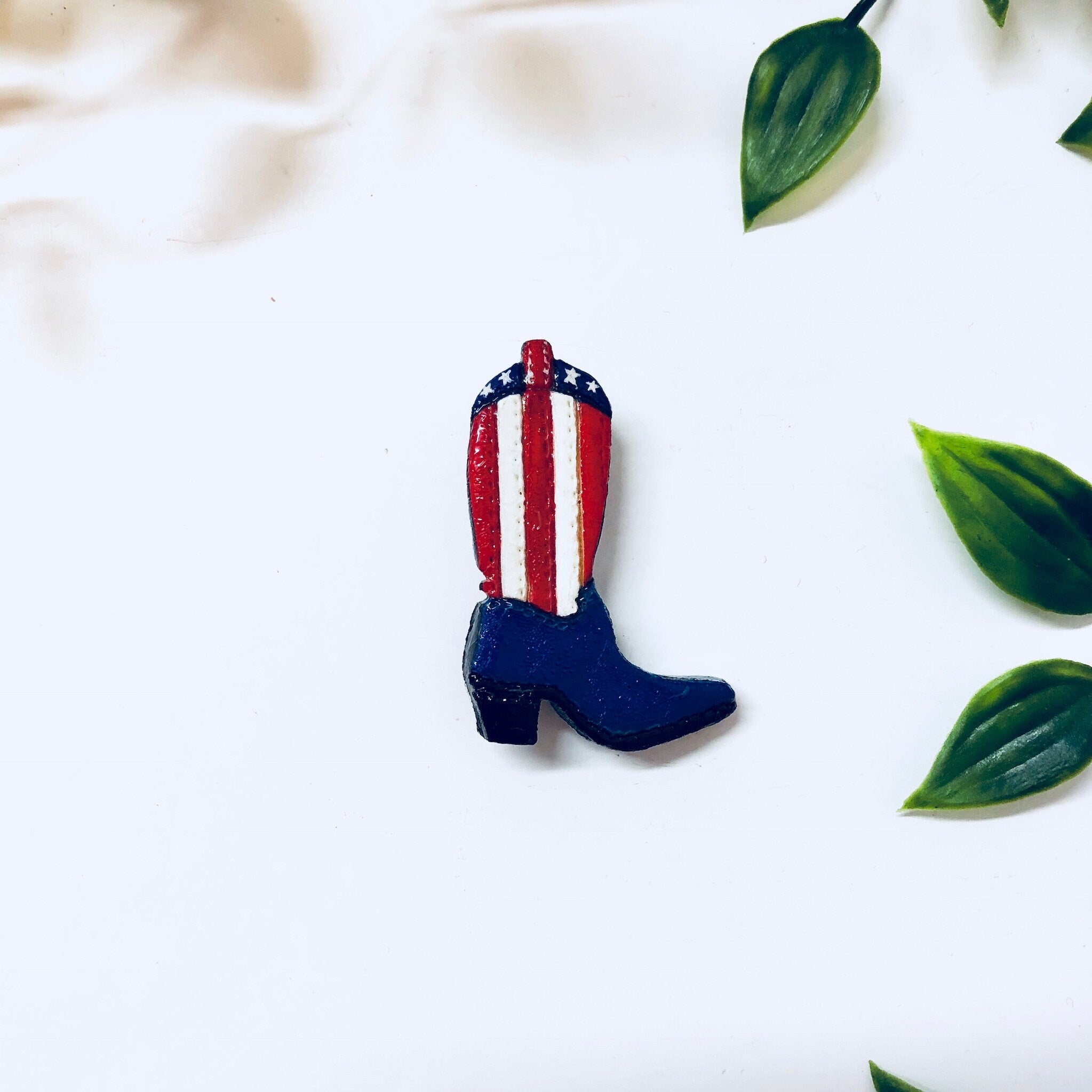 Vintage Pin, Cowboy Boot, Boot Pin, Shoe Pin, Brooch, Vintage Jewelry, American Flag, Patriotic Pin, Cowboy Boots, Red, White, Blue, Stars