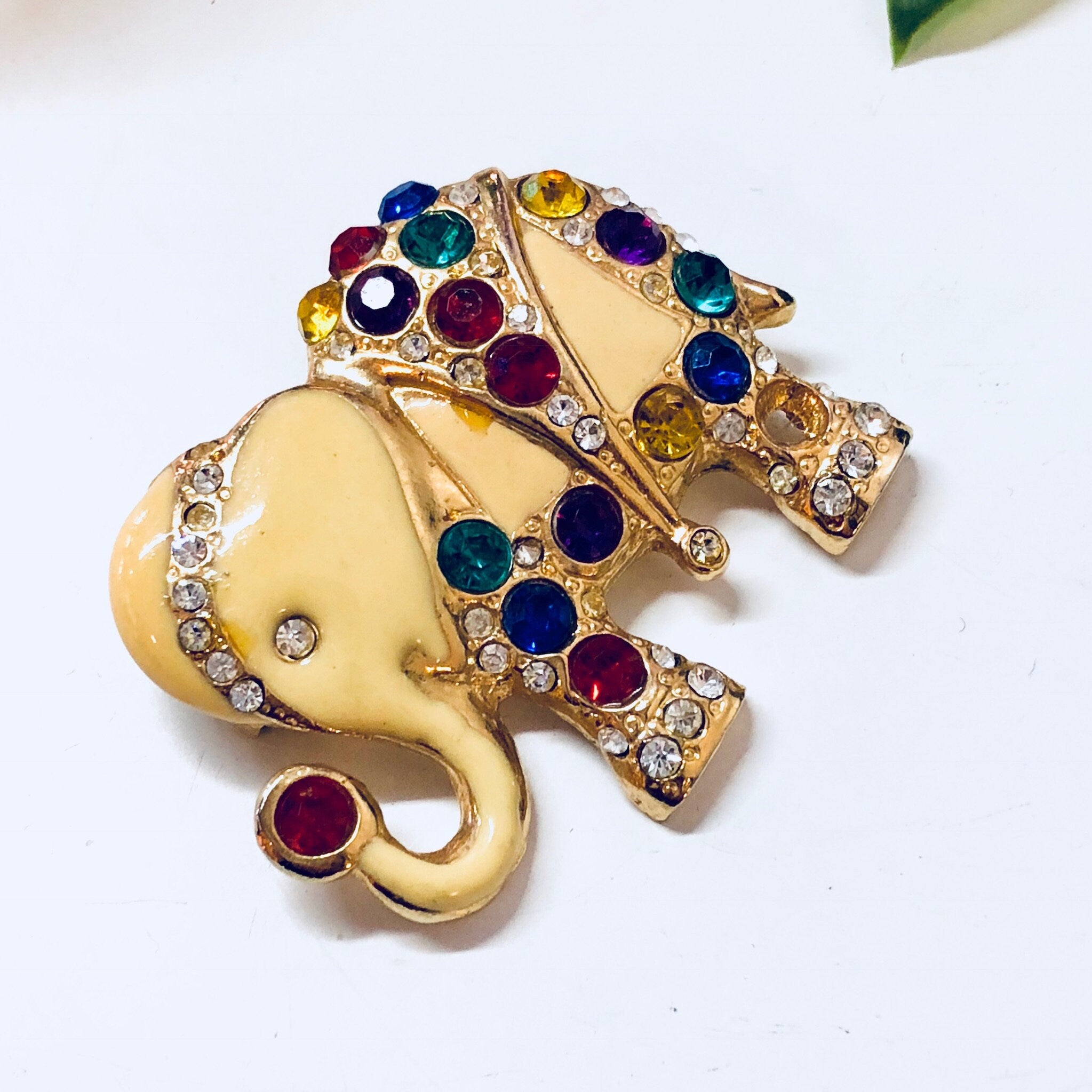 Vintage Brooch, Elephant Brooch, Rhinestone Pin, Vintage Jewelry, Gold Toned Brooch, Costume Jewelry, Animal Jewelry, Elephants, Gold, Blue
