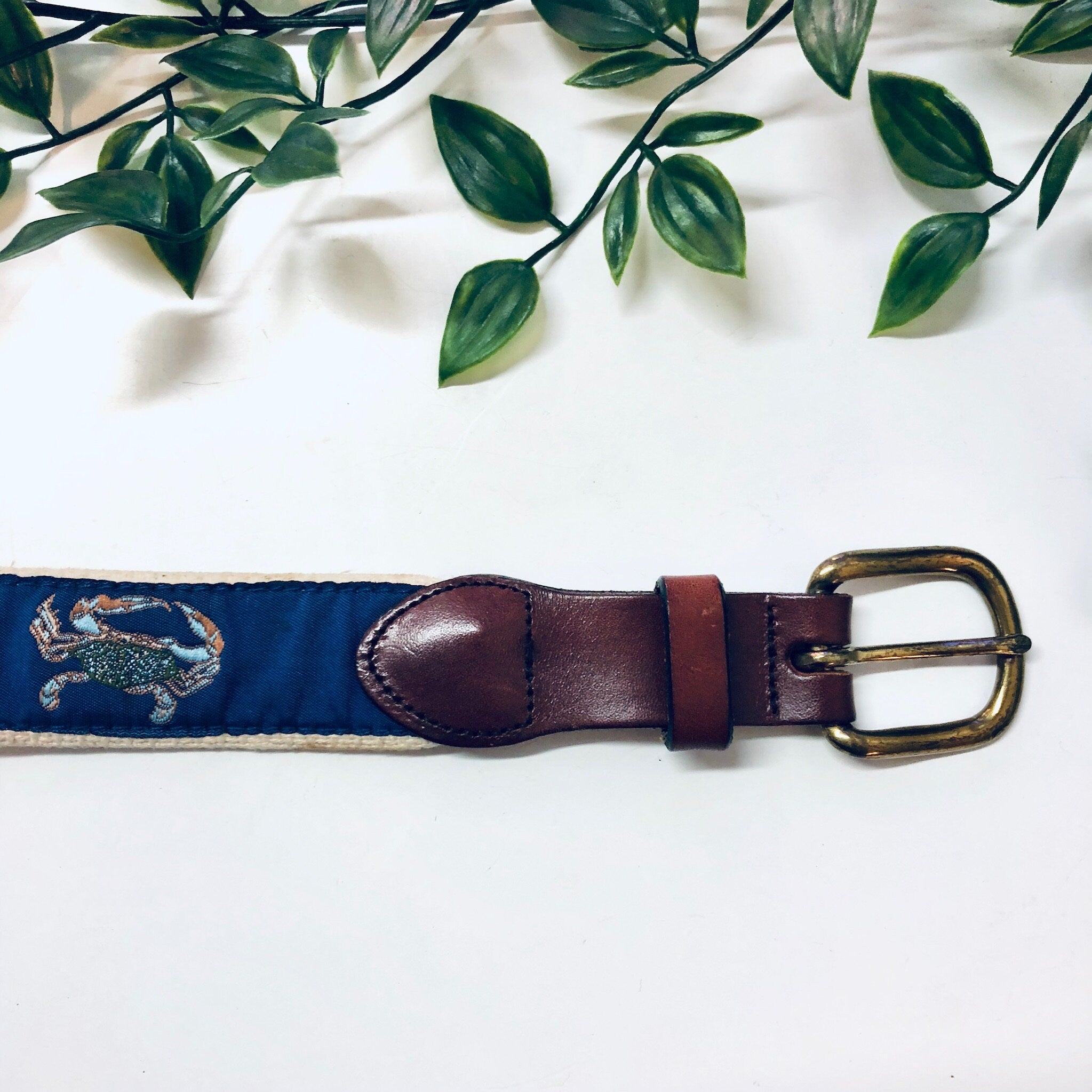 Vintage Woven Belt, Crab Belt, Blue Crabs, Boating Belt, Leather Belt, Brass Belt Buckle, Preppy Dad Belt, Blue, Brown, Brass, Fisherman