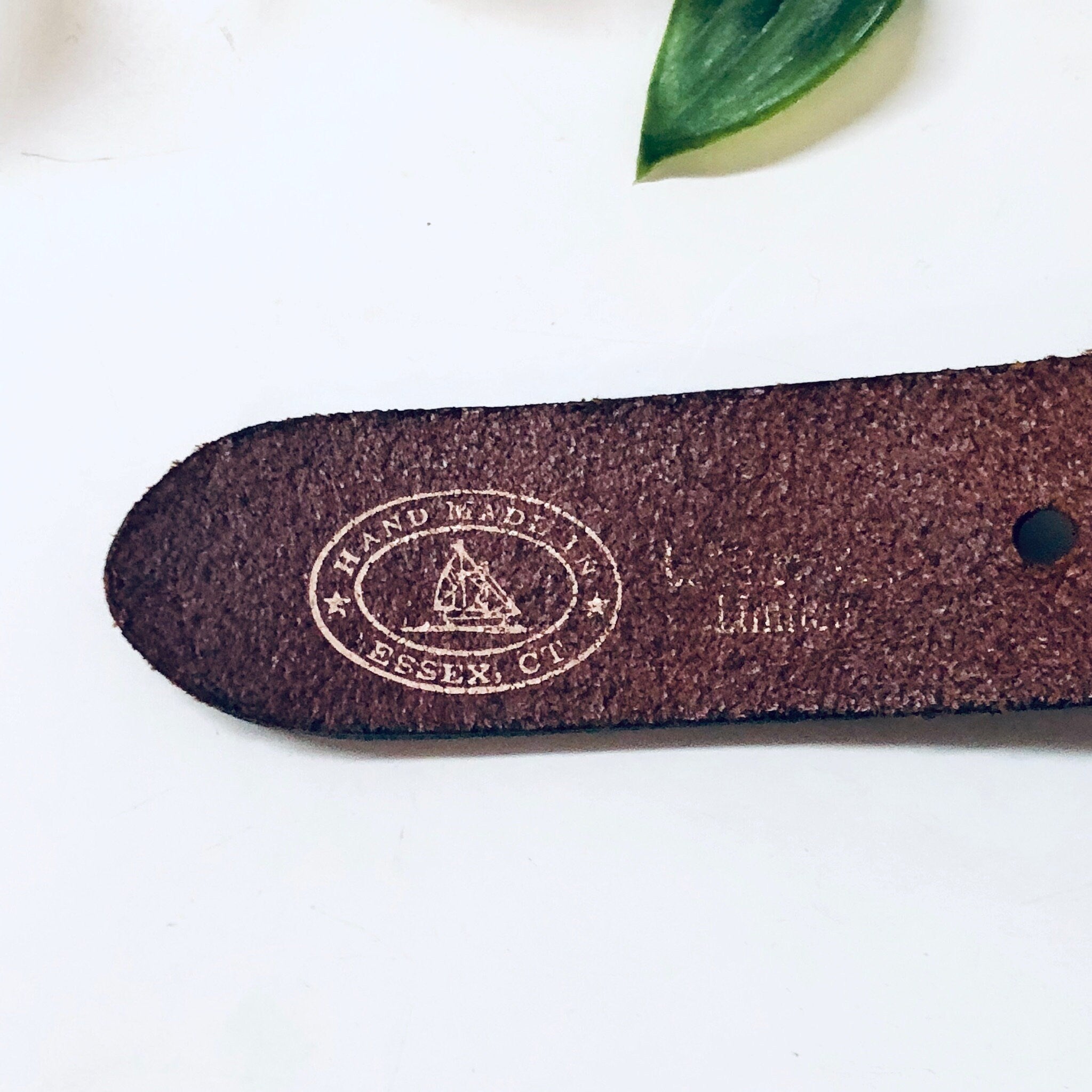 Vintage Woven Belt, Crab Belt, Blue Crabs, Boating Belt, Leather Belt, Brass Belt Buckle, Preppy Dad Belt, Blue, Brown, Brass, Fisherman