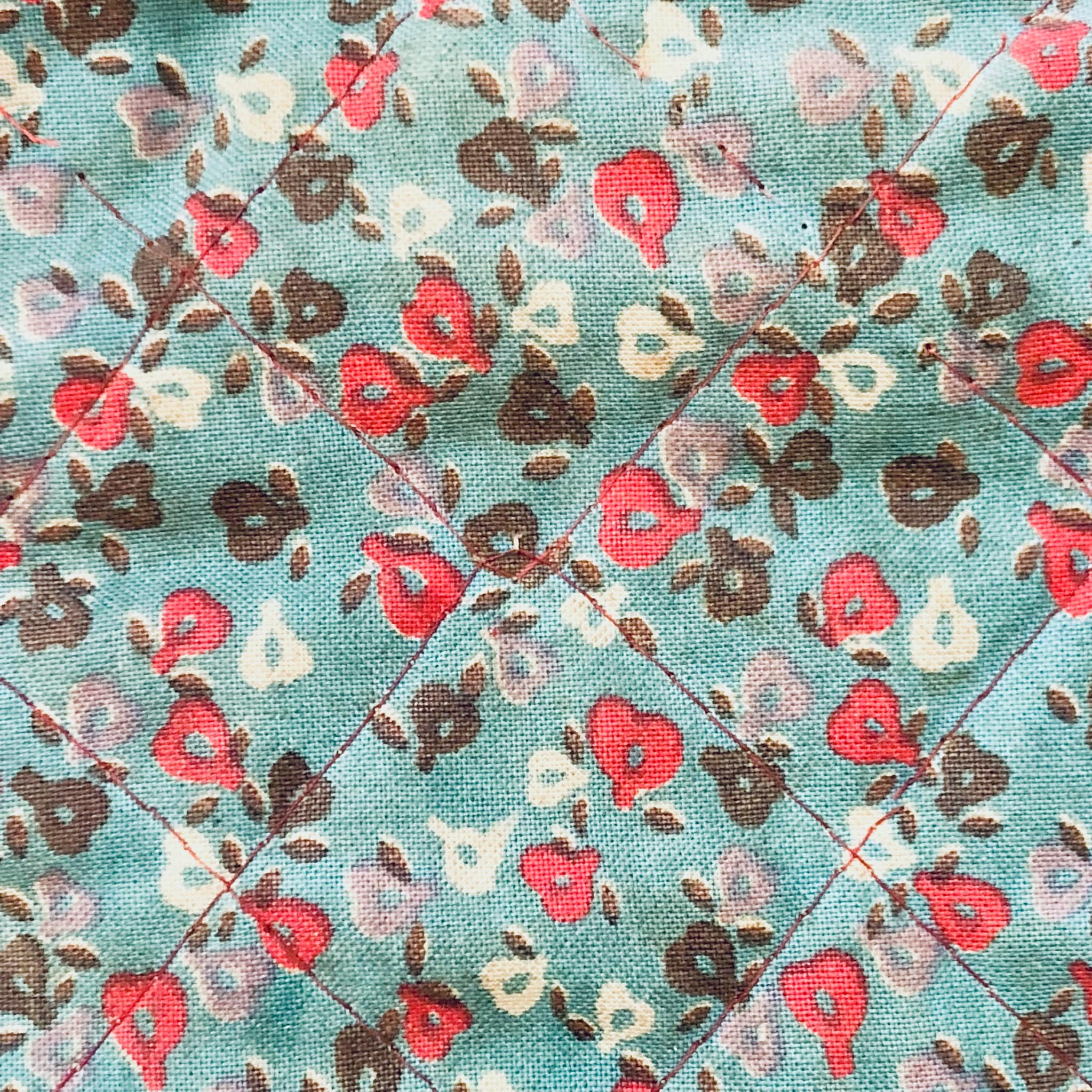 Vintage Clutch Purse, Quilted Purse, Handbag, Floral Bag, Kiss lock Closure Bag, Vintage Accessories, Compartment Bag, Blue, Red, Green,