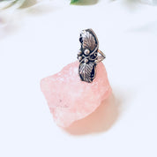 Vintage Southwestern Silver Ring with Feather Design