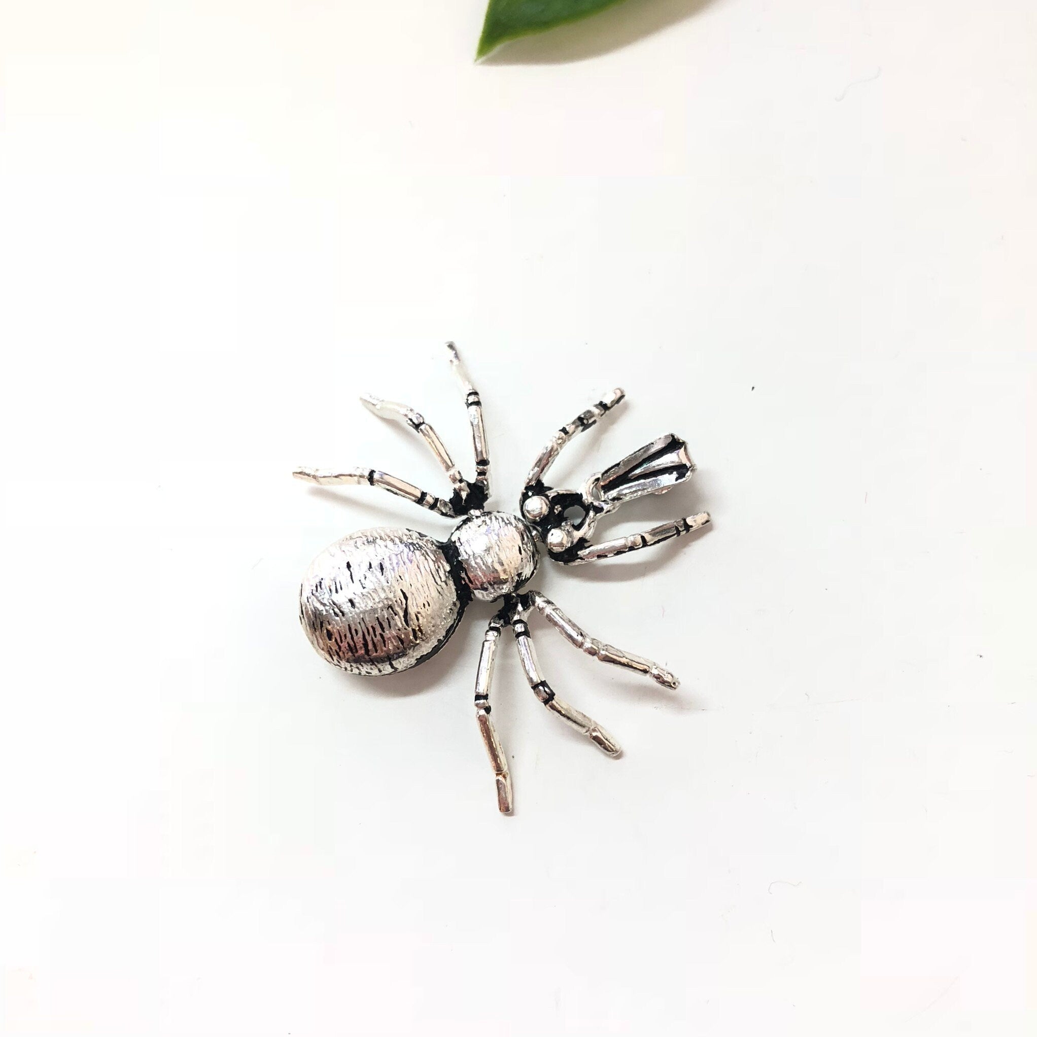 Vintage Sterling Silver Spider Pendant, Movable Pendant, Spooky Jewelry