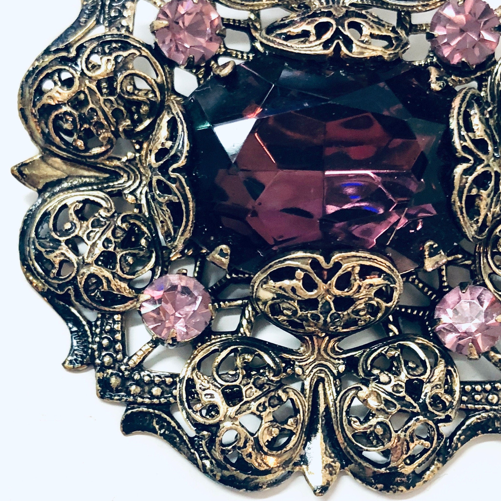 Vintage Brooch, Gold Toned Brooch, Purple Brooch, Costume Jewelry, Pink and Purple Jewelry