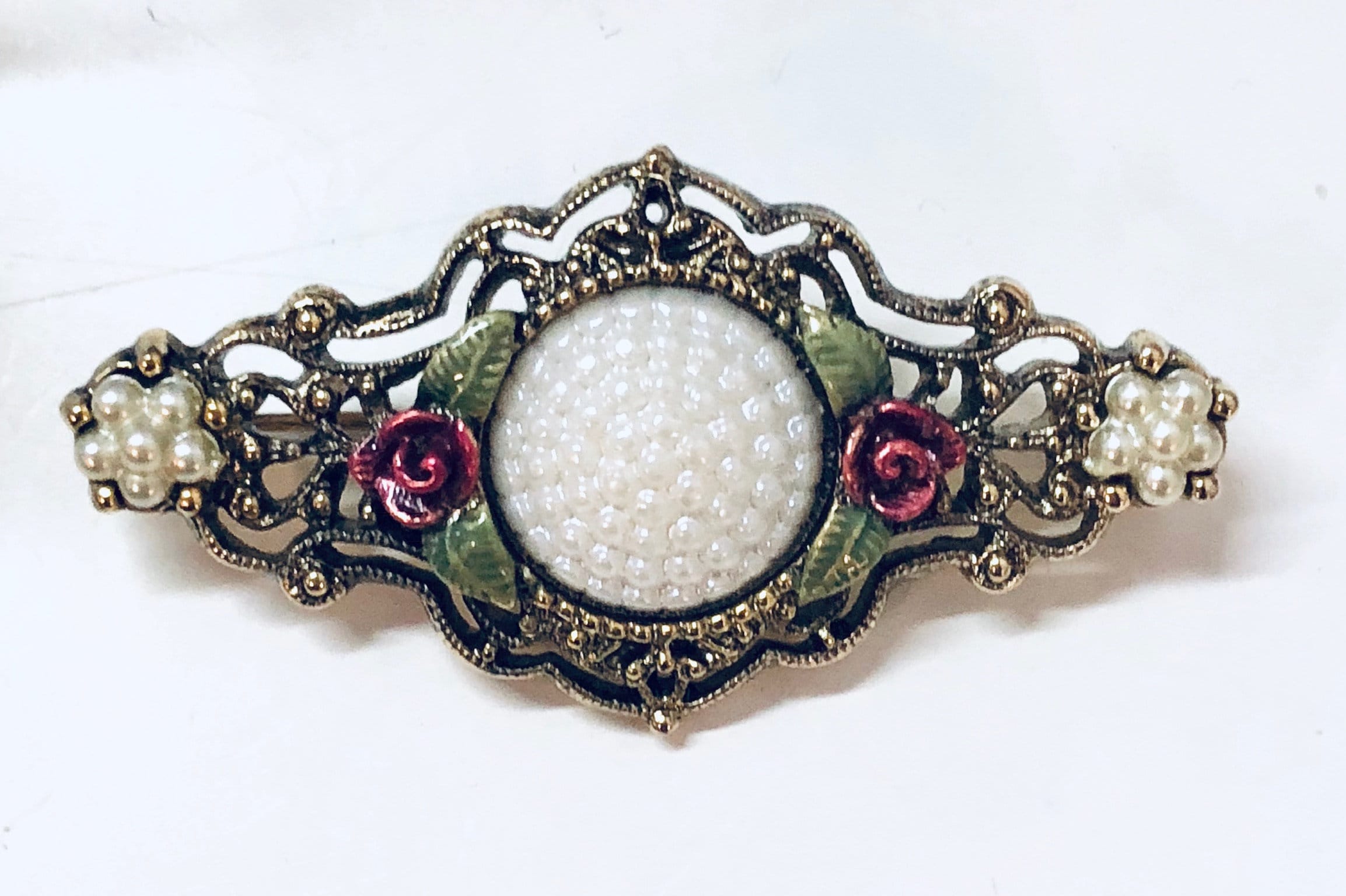 Vintage Brooch, Gold Toned Brooch, Vintage Pin, Vintage Jewelry, Floral Brooch, Costume Jewelry
