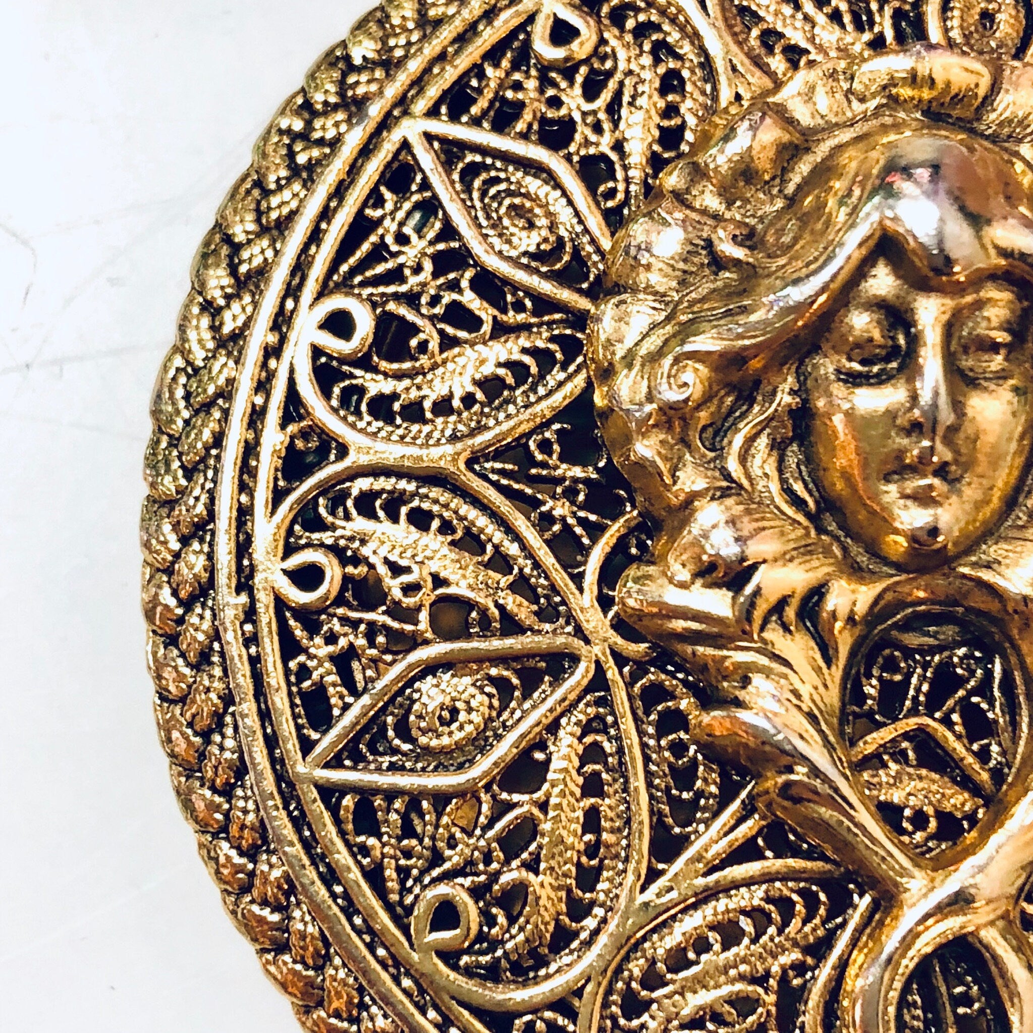 Vintage Locket, Gold Toned Jewelry, Pendant, Lady Face Pendant, Necklace, Vintage Jewelry