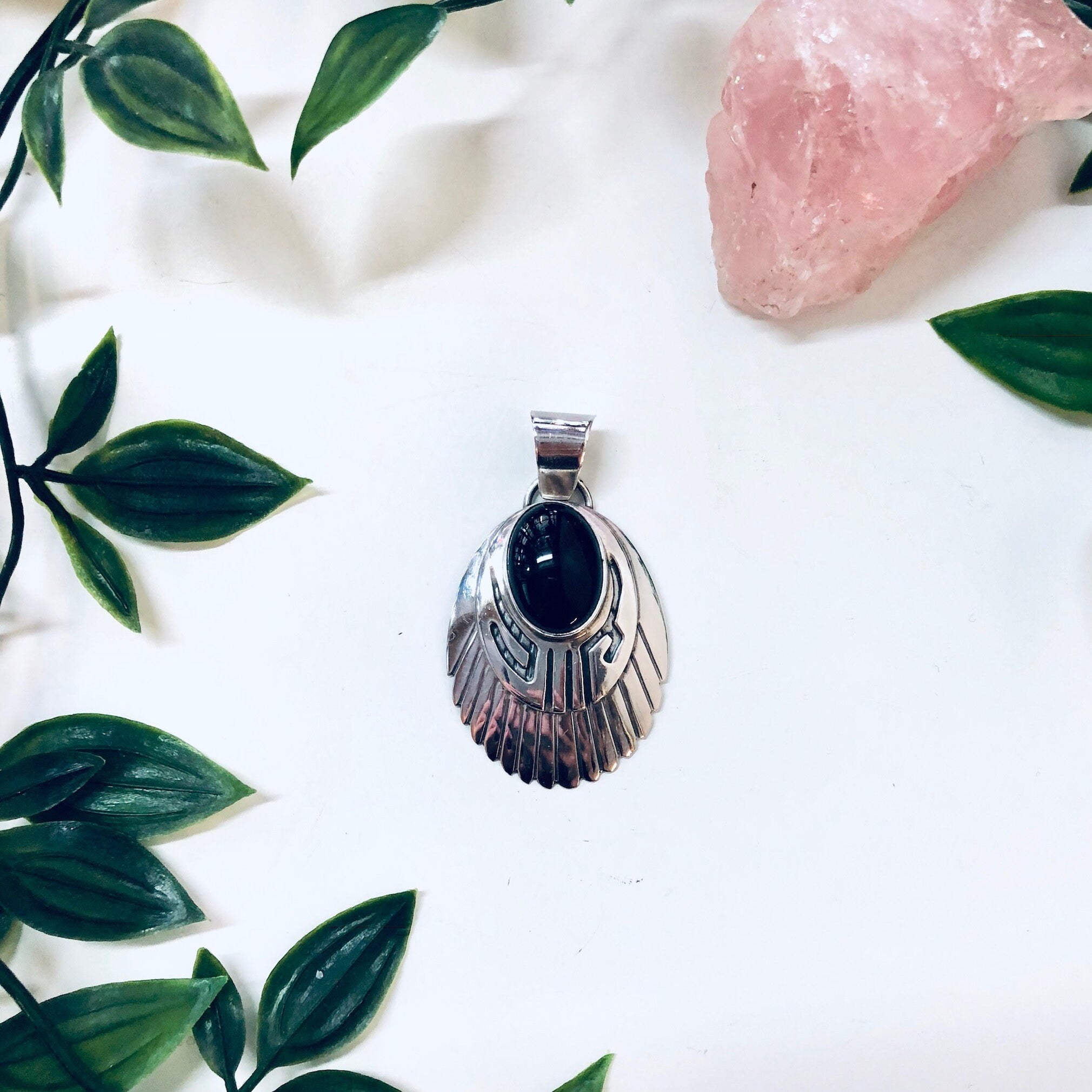 Vintage Pendant, Black Onyx Pendant, Onyx Jewelry, Sterling Silver Pendant, Southwestern Jewelry, Black and Silver, Vintage Necklace