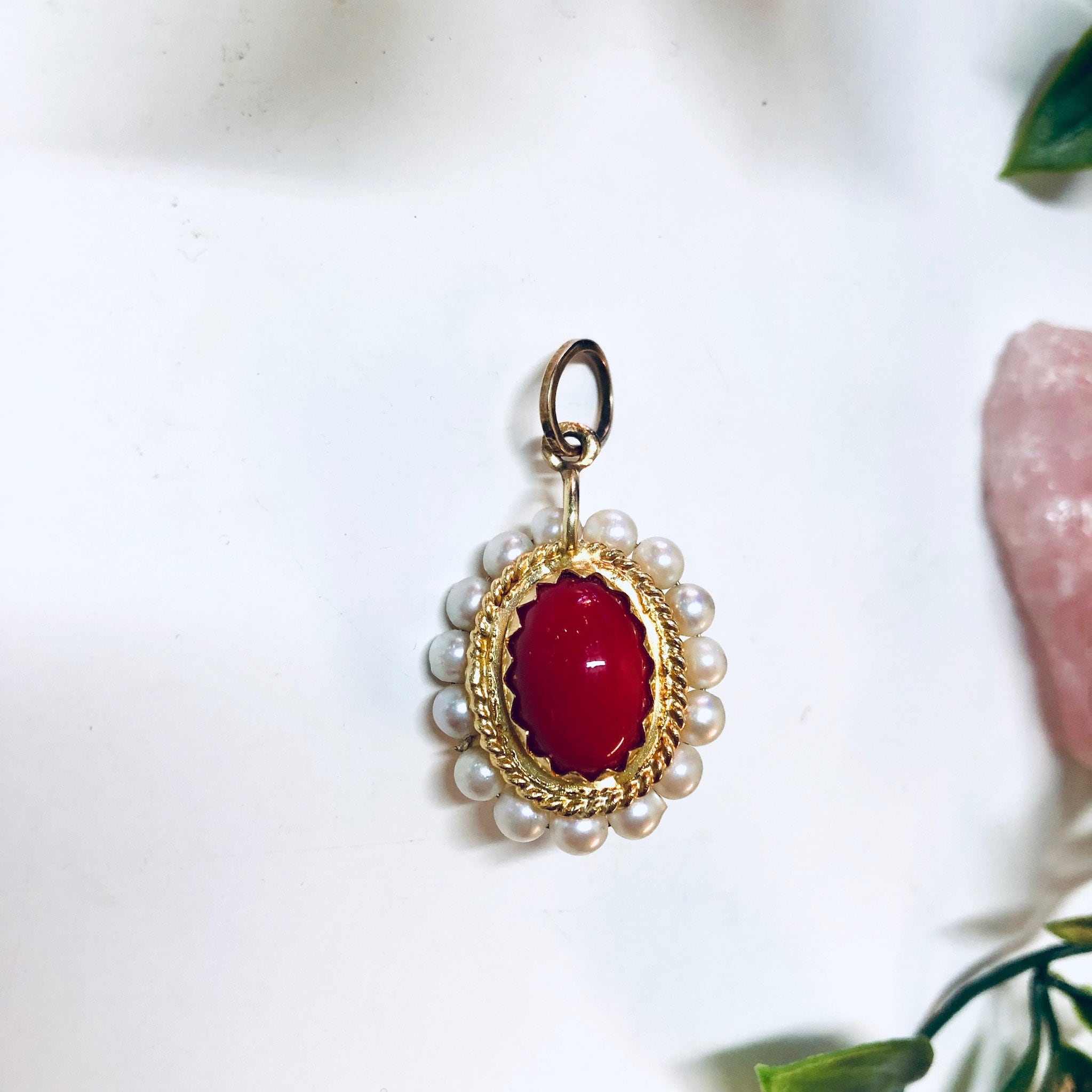 Vintage Pendant, Red and Gold, Gold Jewelry, Vintage Necklace, Vintage Jewelry, 18K Gold, Red Stone, Pearl Jewelry, Colorful Jewelry, Red