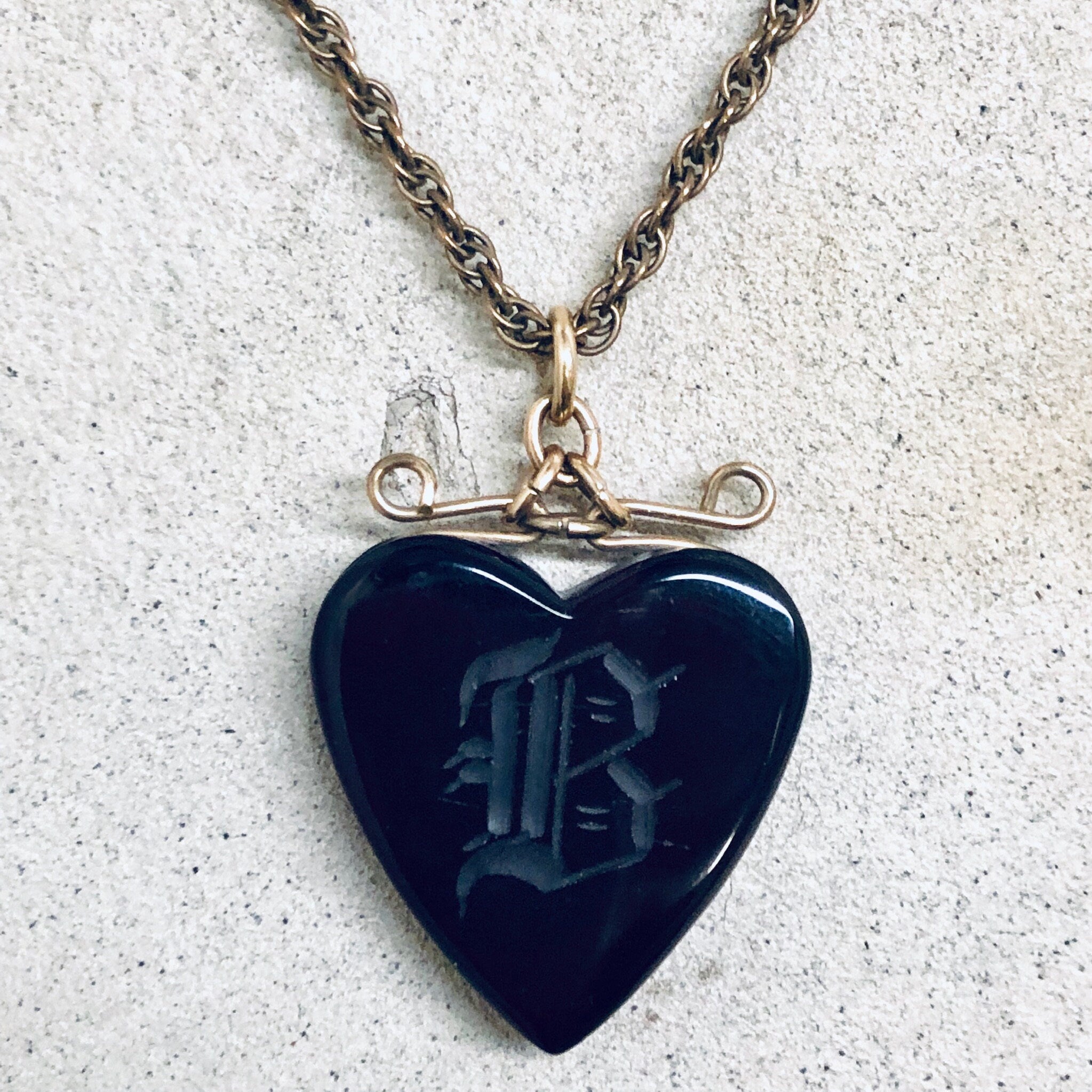 Vintage Necklace, Gold Chain, Heart Necklace, Monogrammed Pendant, Pendant Necklace, Vintage Jewelry, Gold Filled Chain, B, Monogram B, Red