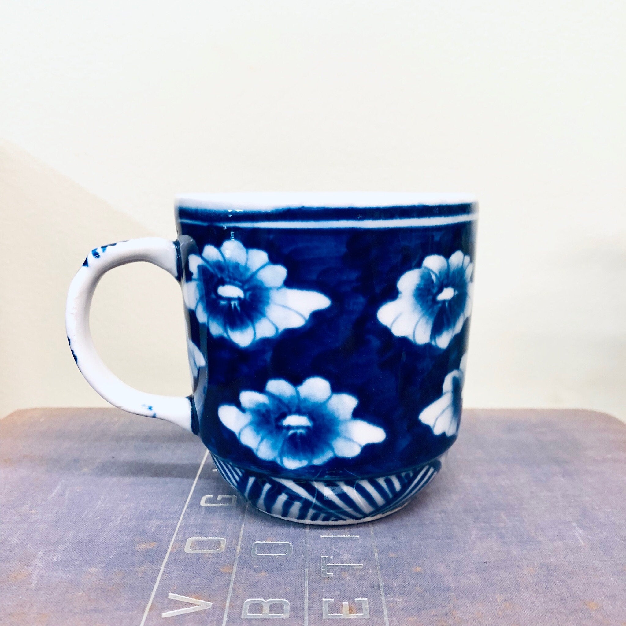 Vintage Teacups, Floral Teacups, Blue and White, Vintage Glass, Ceramic Mugs, Coffee Mug, Vintage Home Decor, Flower Teacup, Set of Teacups