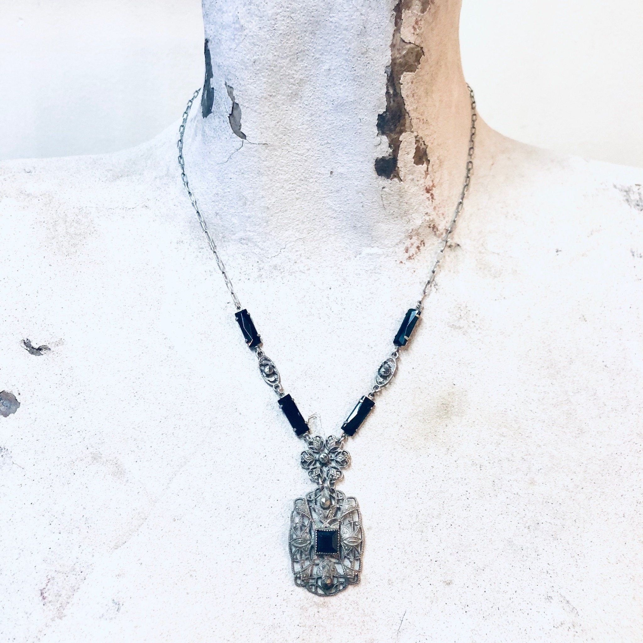 Vintage Necklace, Silver Necklace, Black Onyx, Victorian Style Necklace, Simple Chain, Marcasite Jewelry, Black and Silver, Vintage Jewelry