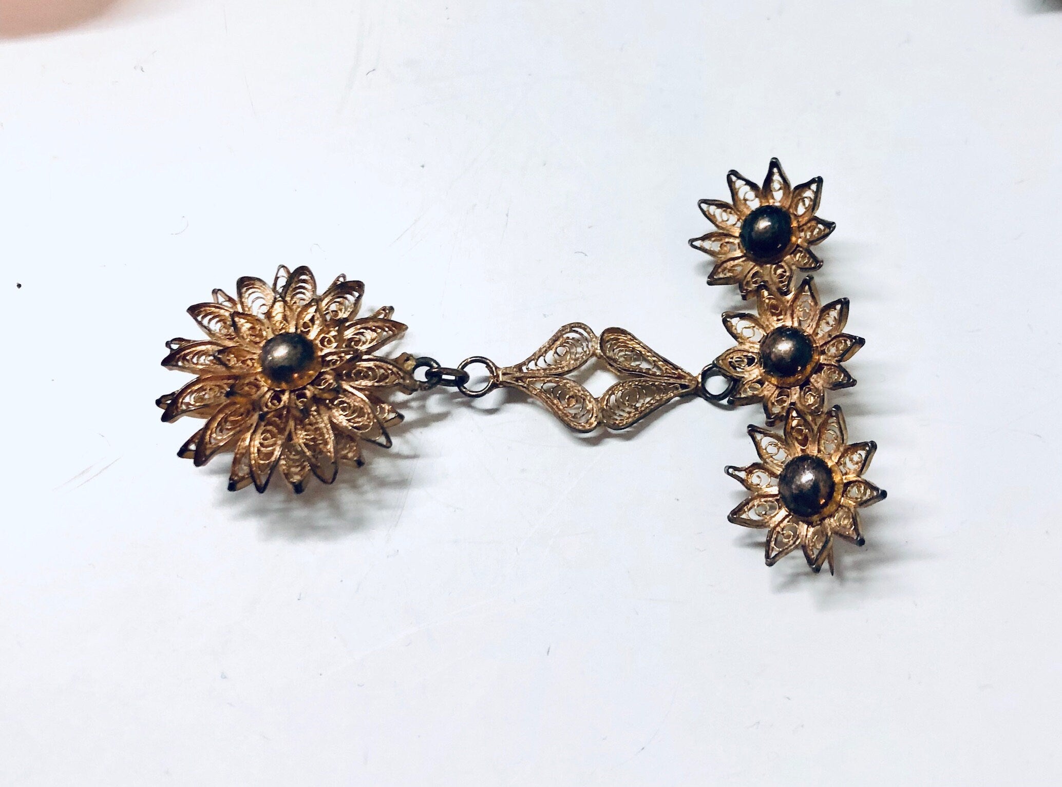 Vintage Floral Brooch, Silver Pin, Dangling Brooch, Flower Jewelry, Vintage Pin, Sterling Silver Pin, Brooch for Mom