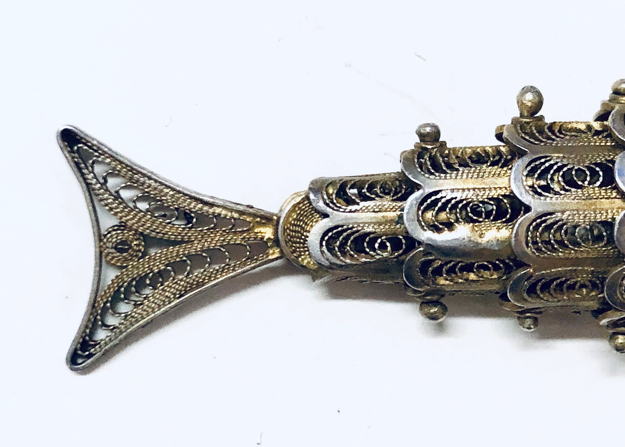 Vintage Fish Pendant, Silver Fish Jewelry, Vintage Jewelry, Vintage Necklace, Pendant Necklace, Moveable Fish Pendant, Red Eye Fish, 925