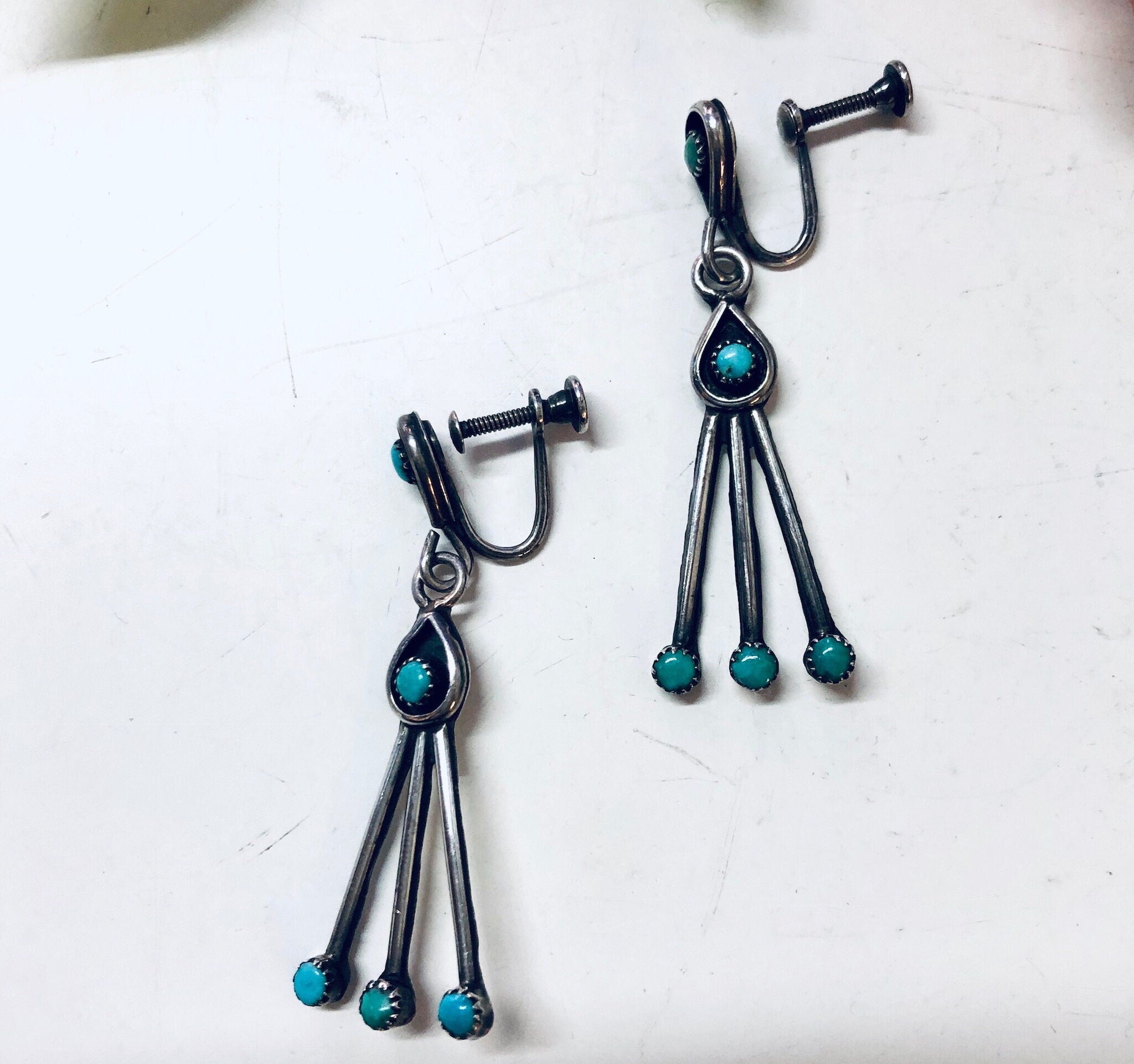 Vintage Earrings, Screw Back Earrings, Silver Earrings, Turquoise Jewelry, Vintage Jewelry, Valentines Day Gift, Unique Jewelry, Blue Stones