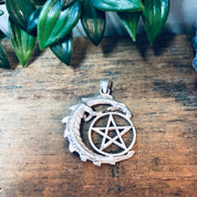 Vintage Pendant, Silver Pendant, Pentagram Necklace, Dragon Pendant, Lizard, Witch Jewelry, Gothic Style, Star, Pentagram, Vintage Jewelry
