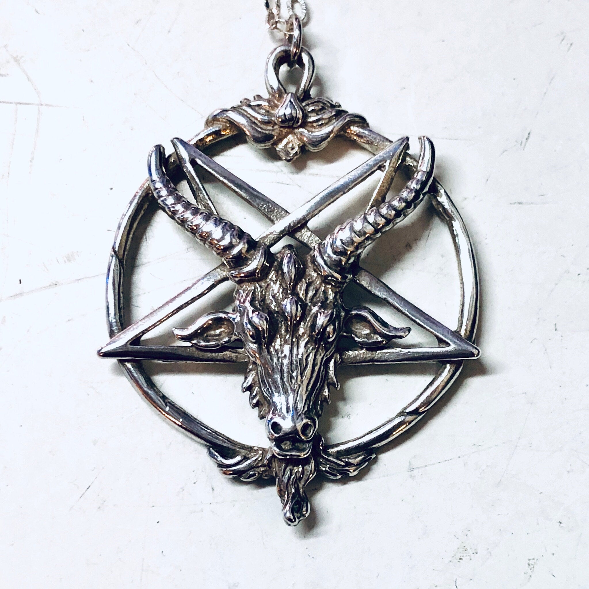 Vintage silver Baphomet goat head pentagram pendant necklace with thin chain, gothic witch jewelry perfect for Valentine's Day gift.