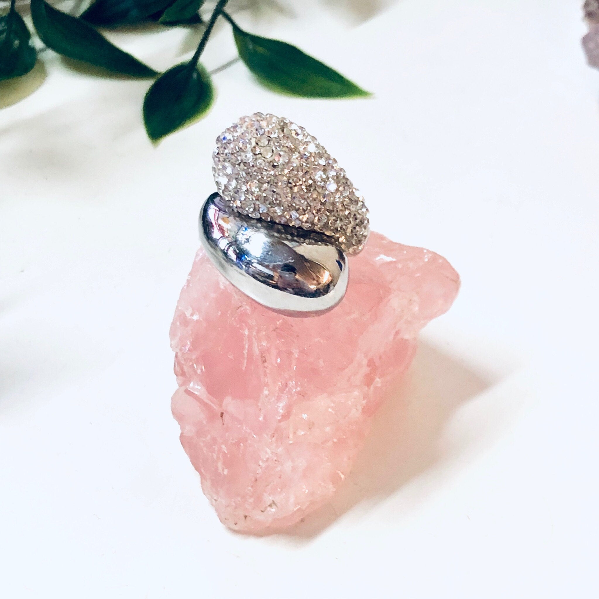 Vintage Statement Ring, Large Ring, Flashy Jewelry, Sparkly Ring, Swirl Ring, Fake Diamonds, Faux Diamonds, Cocktail Ring, Holiday Gift Idea