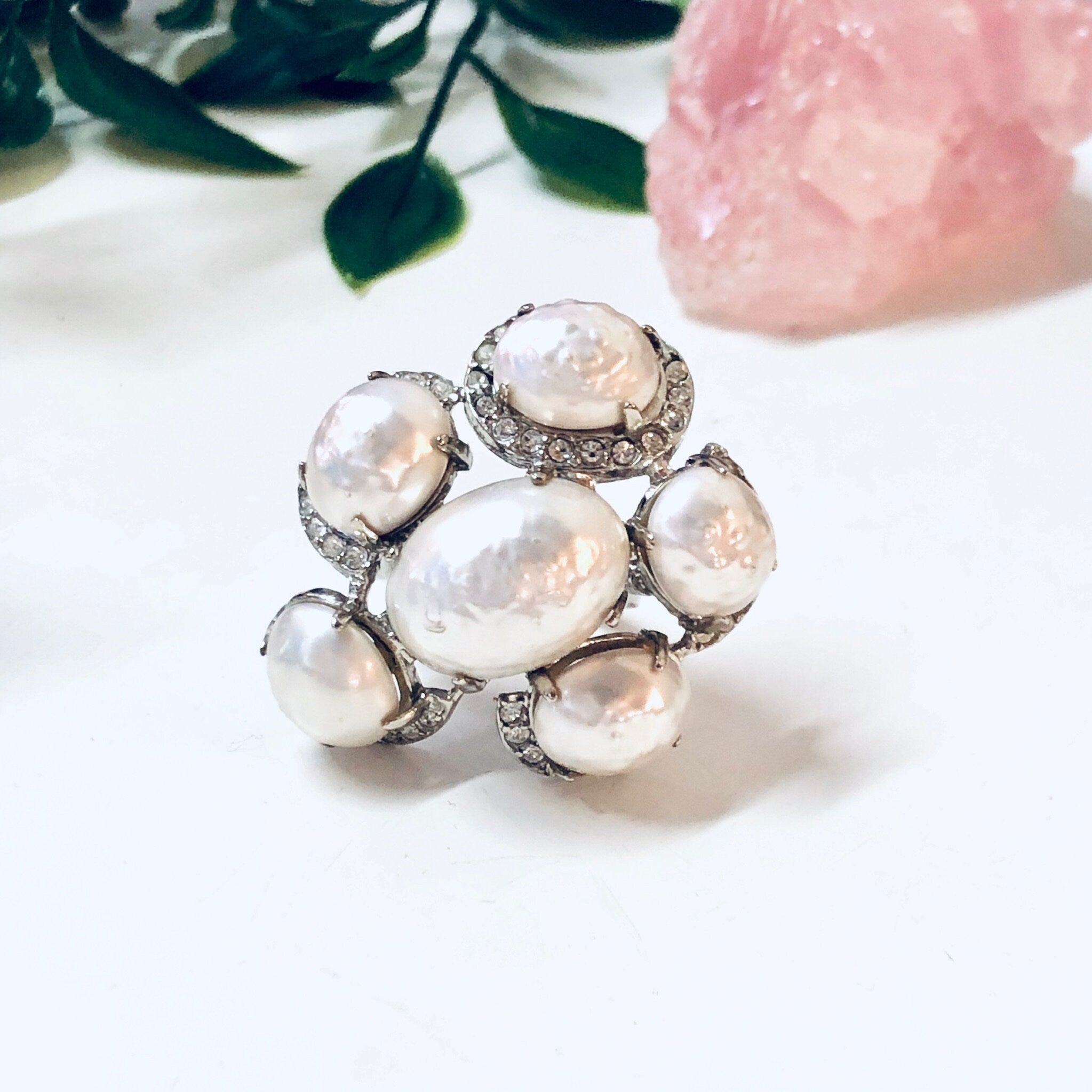 Vintage Cocktail Ring, Large Ring, Statement Jewelry, Faux Pearl Ring, Costume Jewelry, Vintage Jewelry, White and Silver, Silver Toned Ring