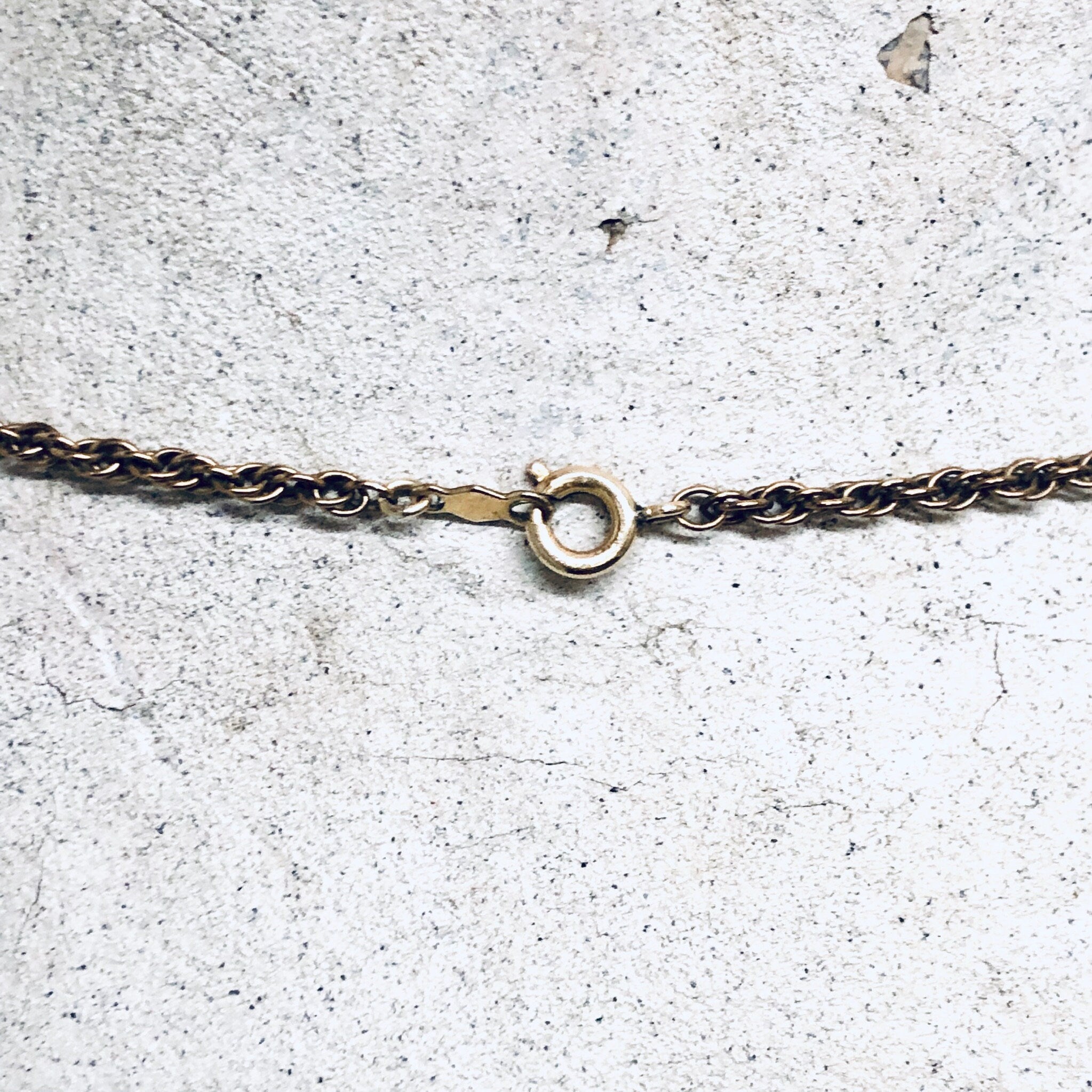 Vintage Necklace, Gold Chain, Heart Necklace, Monogrammed Pendant, Pendant Necklace, Vintage Jewelry, Gold Filled Chain, B, Monogram B, Red