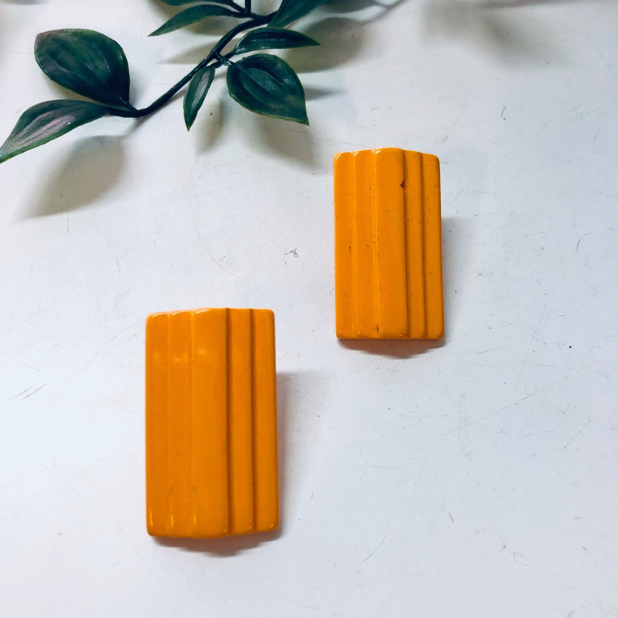 Vintage Orange Earrings, Bright Orange Jewelry, Unique Jewelry, Vintage Jewelry, Costume Jewelry, Post Earrings, Pierced Ears, Statement