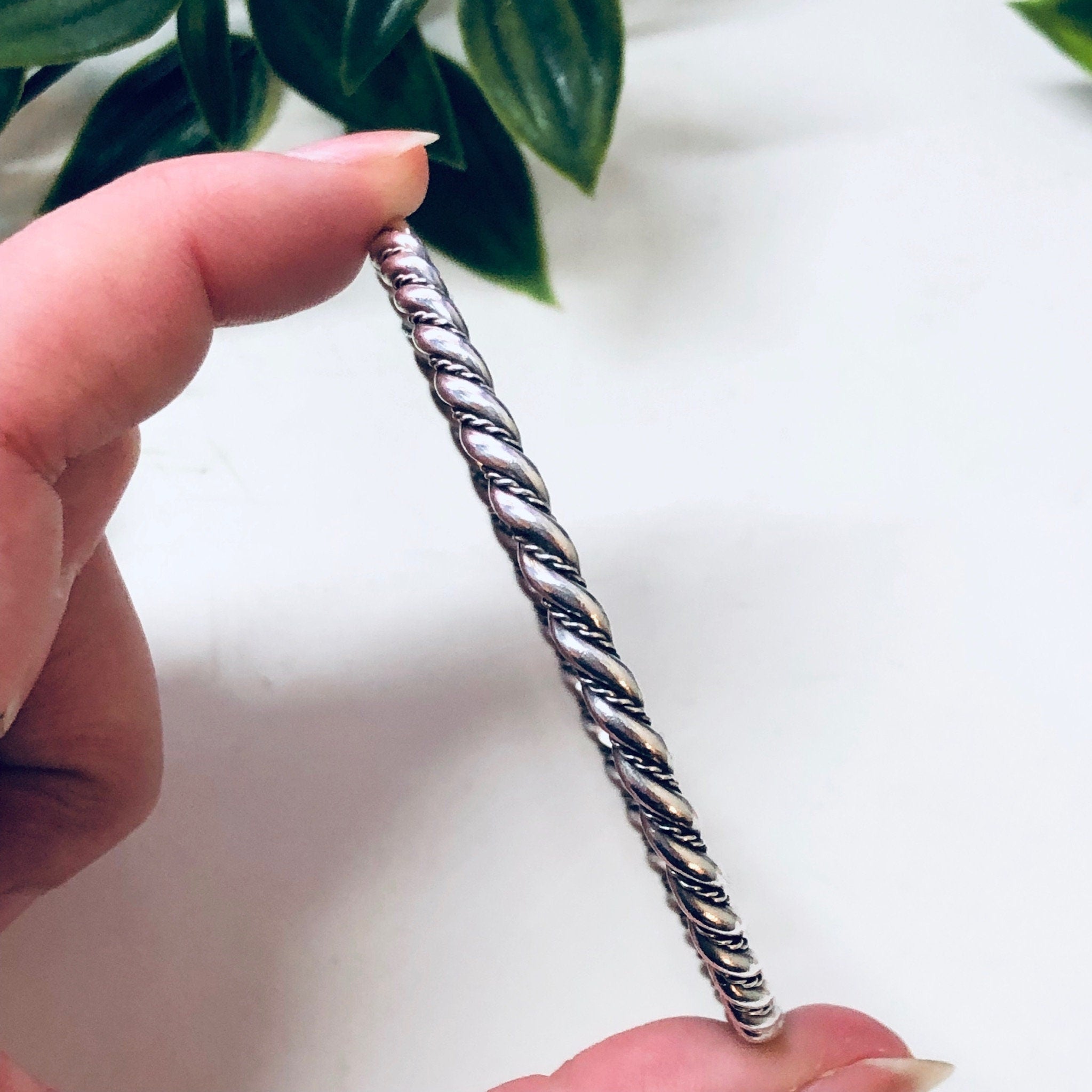Bangle Bracelets, Vintage Jewelry, Textured Bracelets, Set of Four, Silver Plated Jewelry, Sleek Jewelry, Bangles, Holiday Gift Idea, Simple