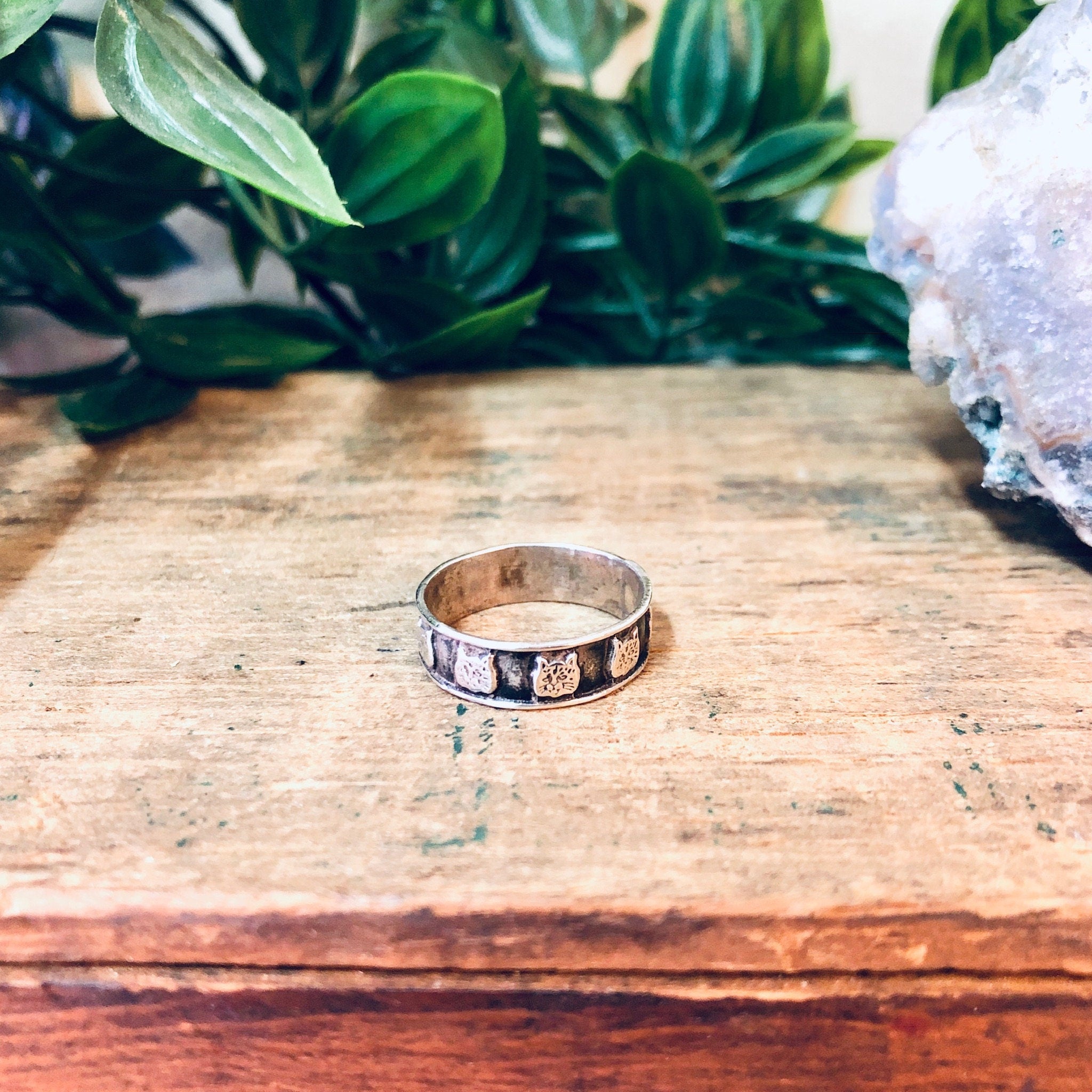 Vintage Silver Ring, Cat Ring, Kitty Cat Ring, Animal Jewelry, Unique Ring, Small Ring, Band Ring, Vintage Jewelry, Valentines Day Gift, 925