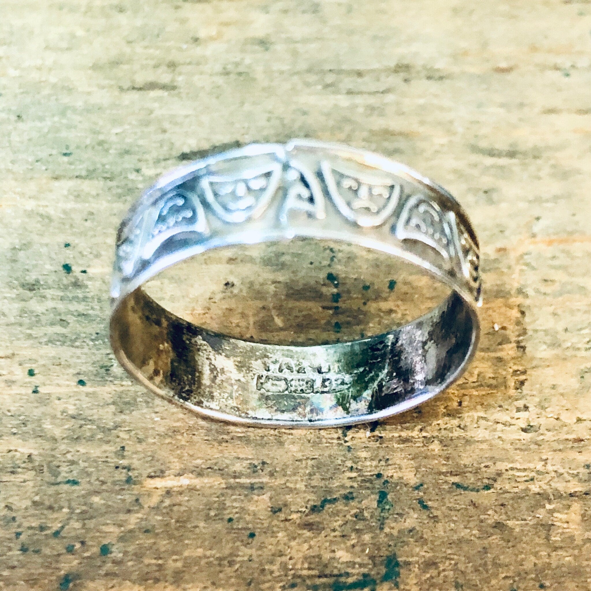 Vintage Silver Ring, Theater Mask Ring, Mask Jewelry, Vintage Jewelry, Ring for Thespian, Valentines Day Gift, Happy Mask, Sad Mask, 925