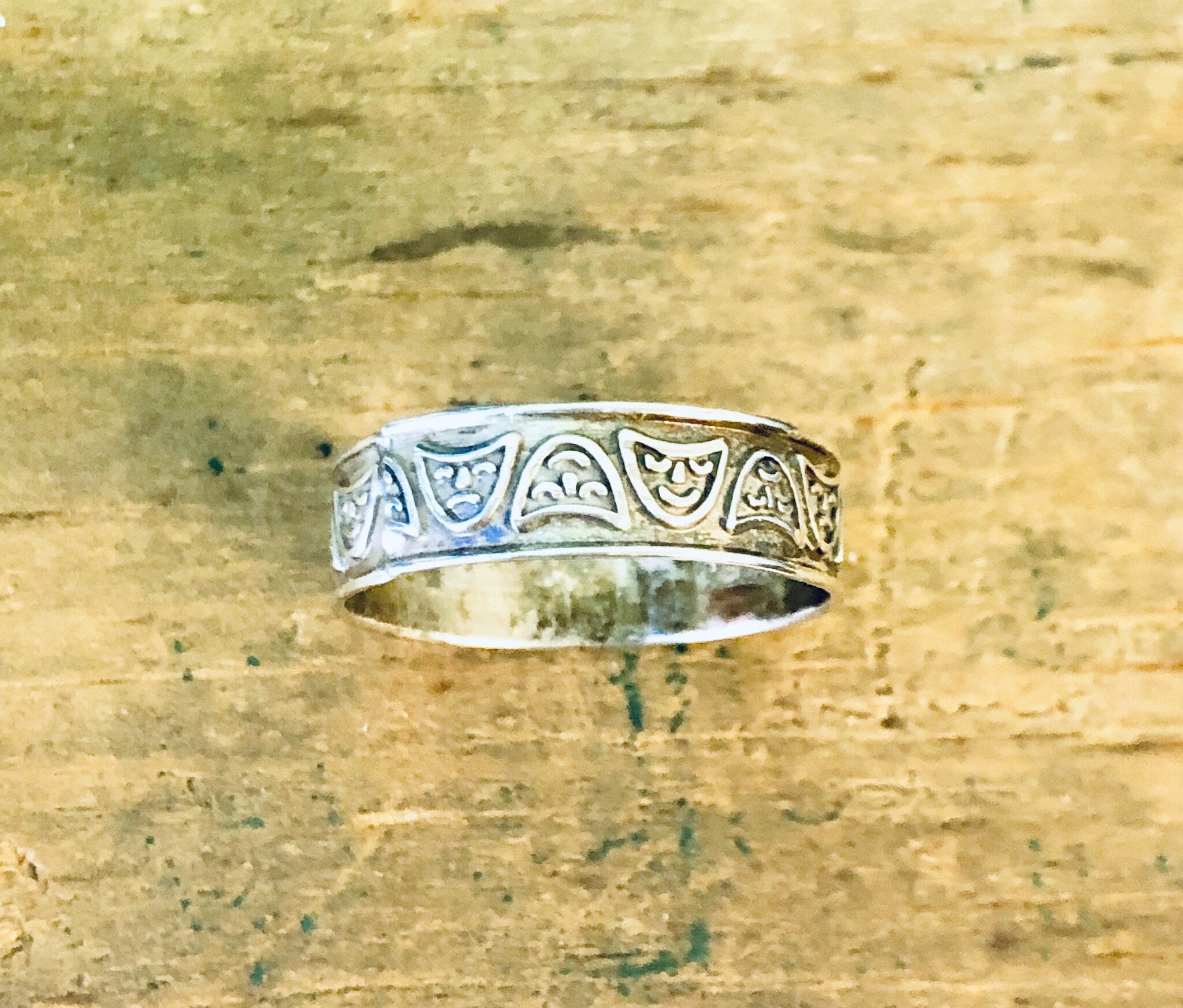 Vintage Silver Ring, Theater Mask Ring, Mask Jewelry, Vintage Jewelry, Ring for Thespian, Valentines Day Gift, Happy Mask, Sad Mask, 925