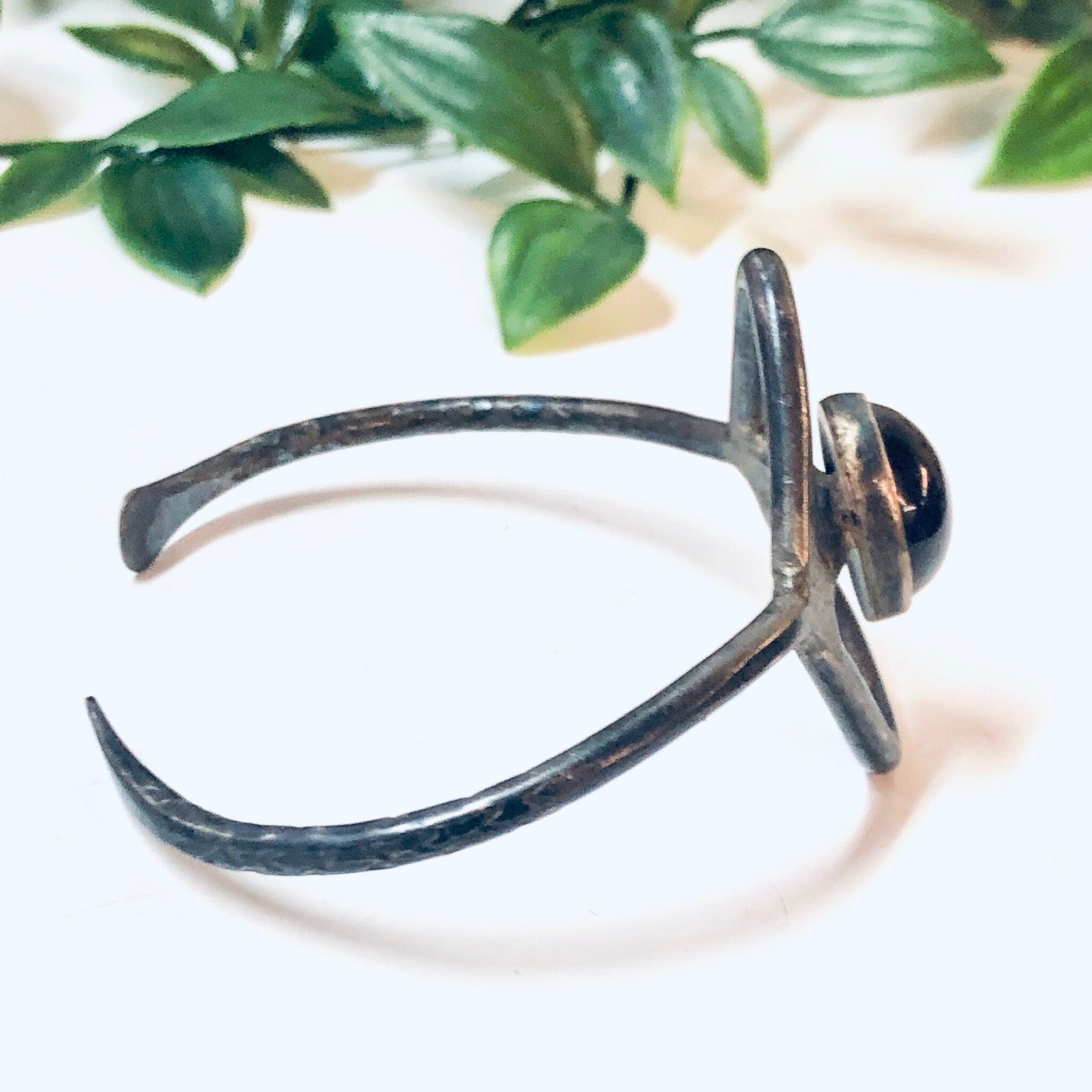 Vintage Silver Bracelet, Cuff Bracelet, Tigers Eye, Sterling Silver, Vintage Jewelry, Unique Jewelry, Cut out Design, Triangle Shape , Brown