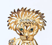 Vintage Lion Brooch, Gold Toned Brooch, Vintage Jewelry, Vintage Pin, Lion Jewelry, Animal Brooch, Green Gemstones, Unique Jewelry, Gold