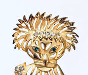 Vintage Lion Brooch, Gold Toned Brooch, Vintage Jewelry, Vintage Pin, Lion Jewelry, Animal Brooch, Green Gemstones, Unique Jewelry, Gold