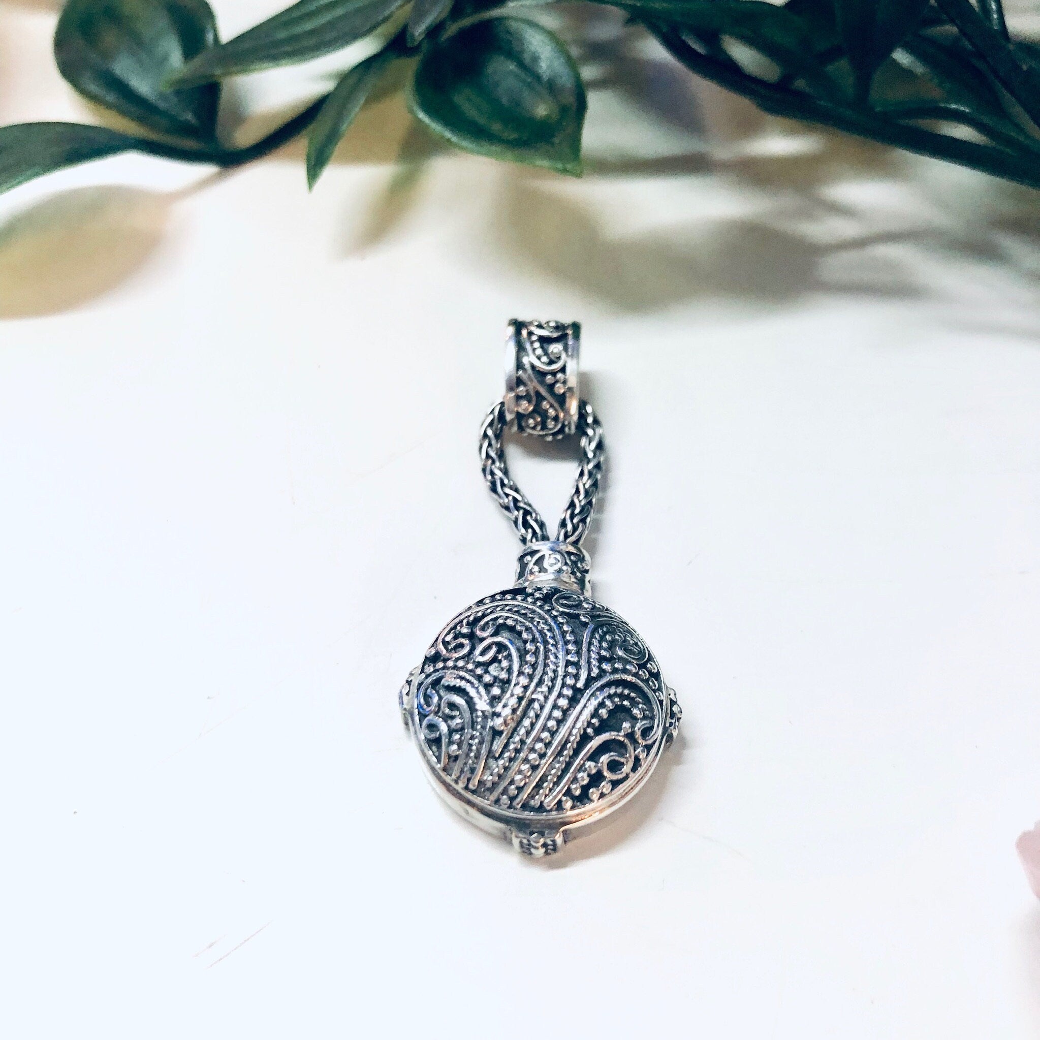 Vintage Silver Pendant, Sarda Pendant, Vintage Pendant, Sarda Jewelry, 925 Pendant, Small Pendant, Unique Jewelry, Vintage Necklace, Rope