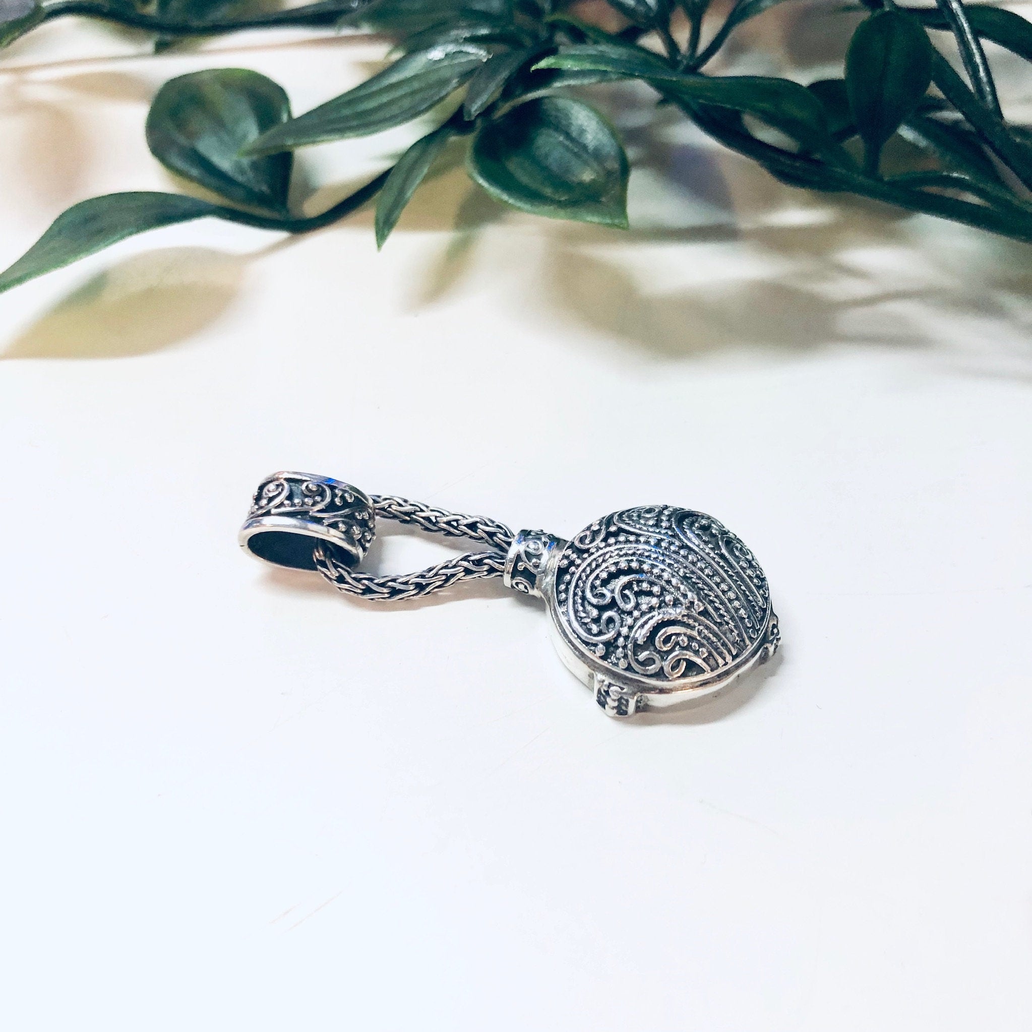 Vintage Silver Pendant, Sarda Pendant, Vintage Pendant, Sarda Jewelry, 925 Pendant, Small Pendant, Unique Jewelry, Vintage Necklace, Rope