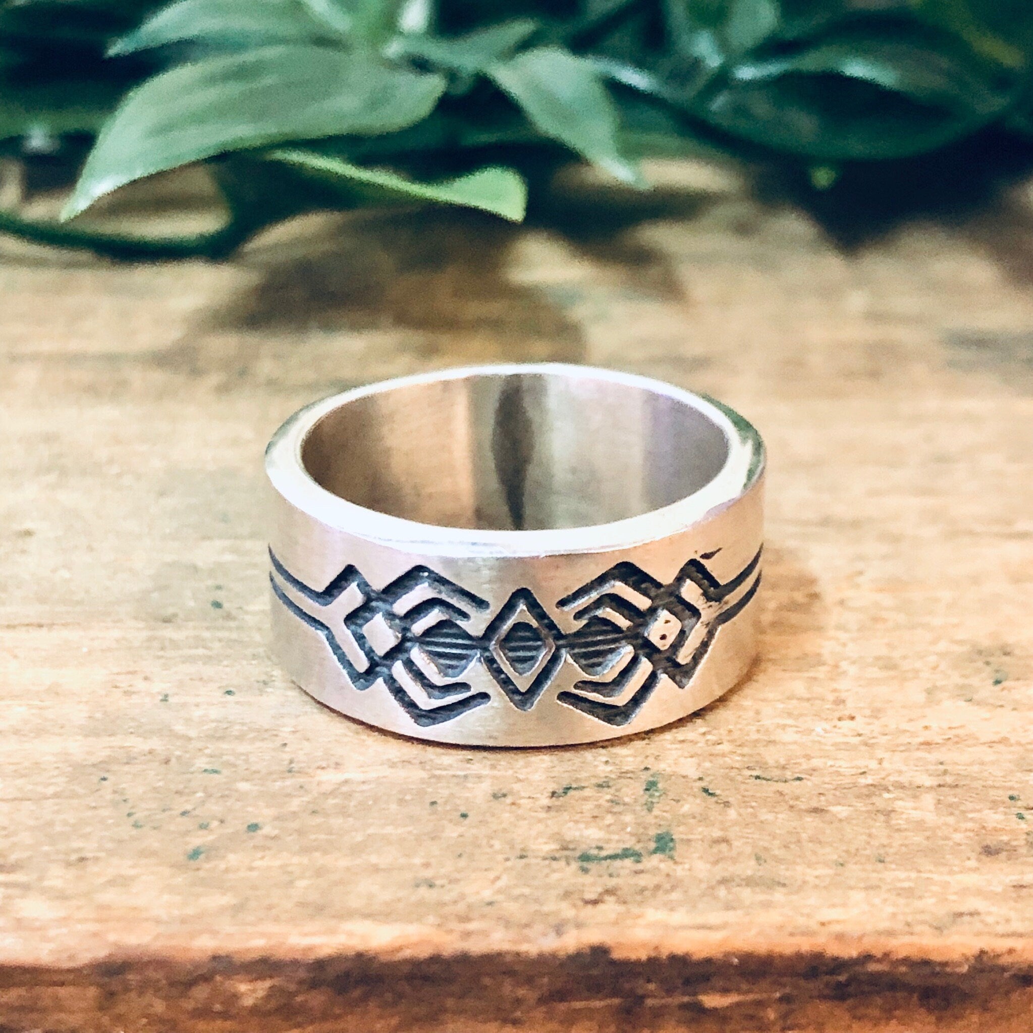 Vintage Silver Ring, Band Ring, Thick Band Ring, Tribal Design Ring, Vintage Jewelry, Geometric Design, Statement Jewelry, Silver Band, 925