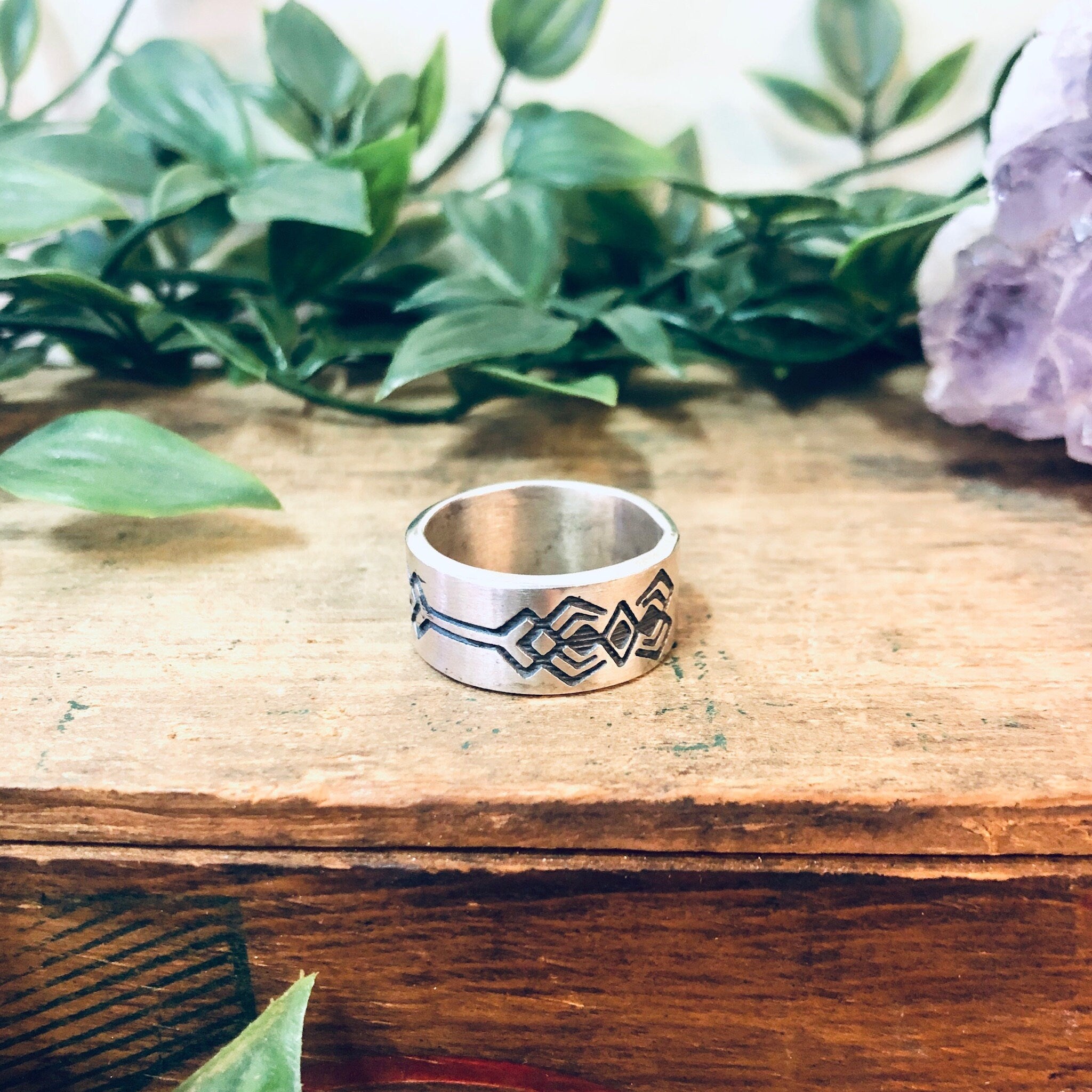 Vintage Silver Ring, Band Ring, Thick Band Ring, Tribal Design Ring, Vintage Jewelry, Geometric Design, Statement Jewelry, Silver Band, 925