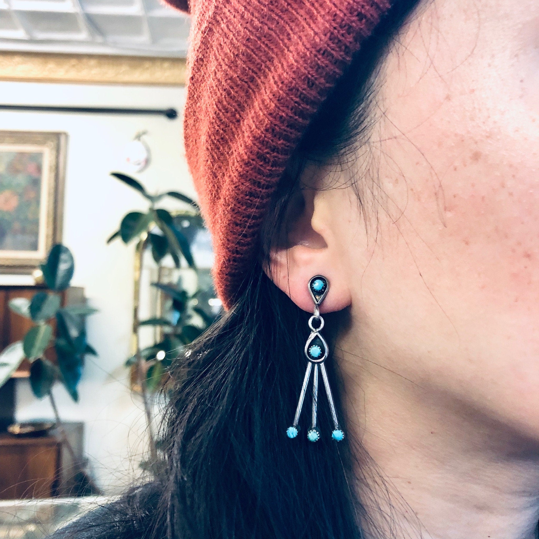 Vintage Earrings, Screw Back Earrings, Silver Earrings, Turquoise Jewelry, Vintage Jewelry, Valentines Day Gift, Unique Jewelry, Blue Stones
