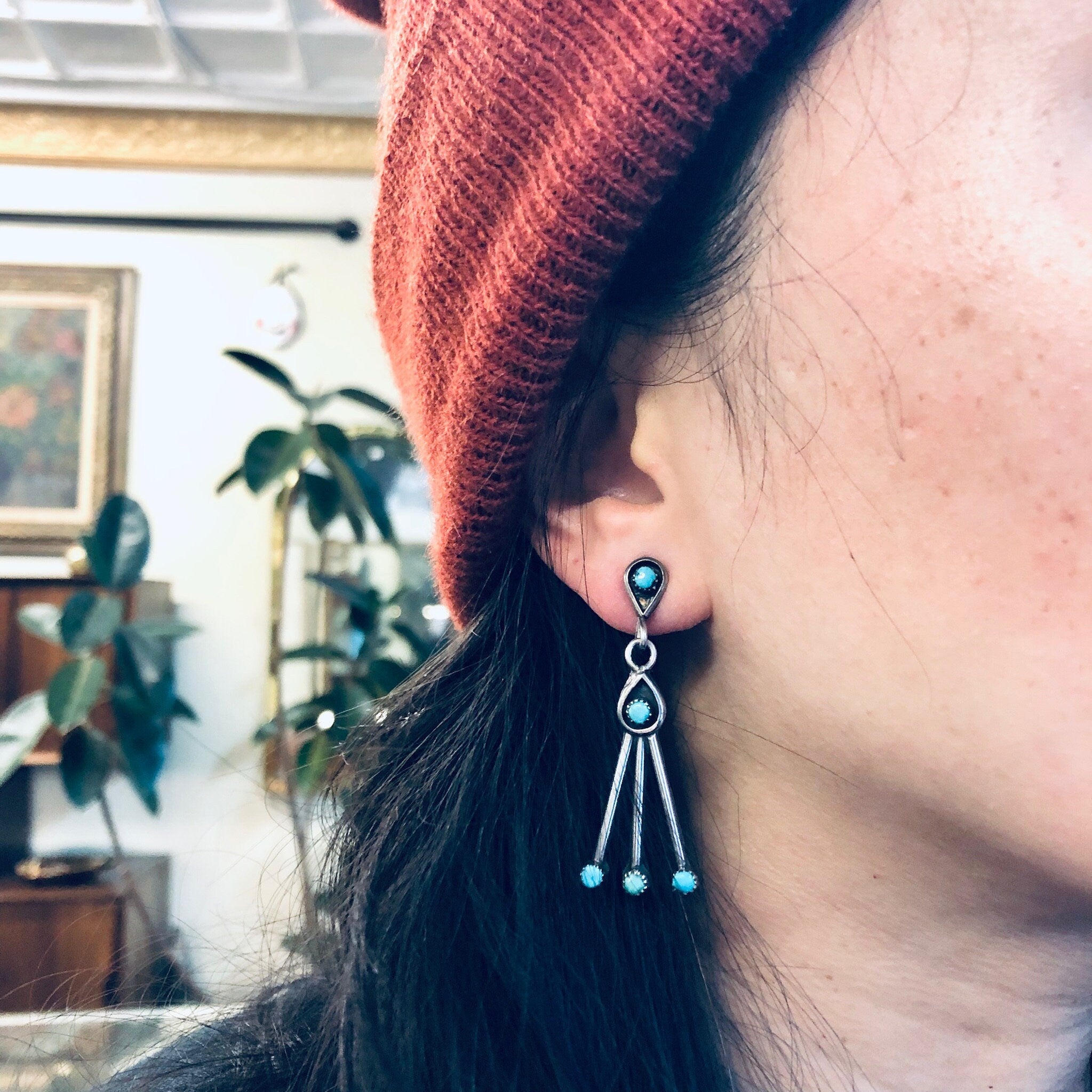Vintage Earrings, Screw Back Earrings, Silver Earrings, Turquoise Jewelry, Vintage Jewelry, Valentines Day Gift, Unique Jewelry, Blue Stones