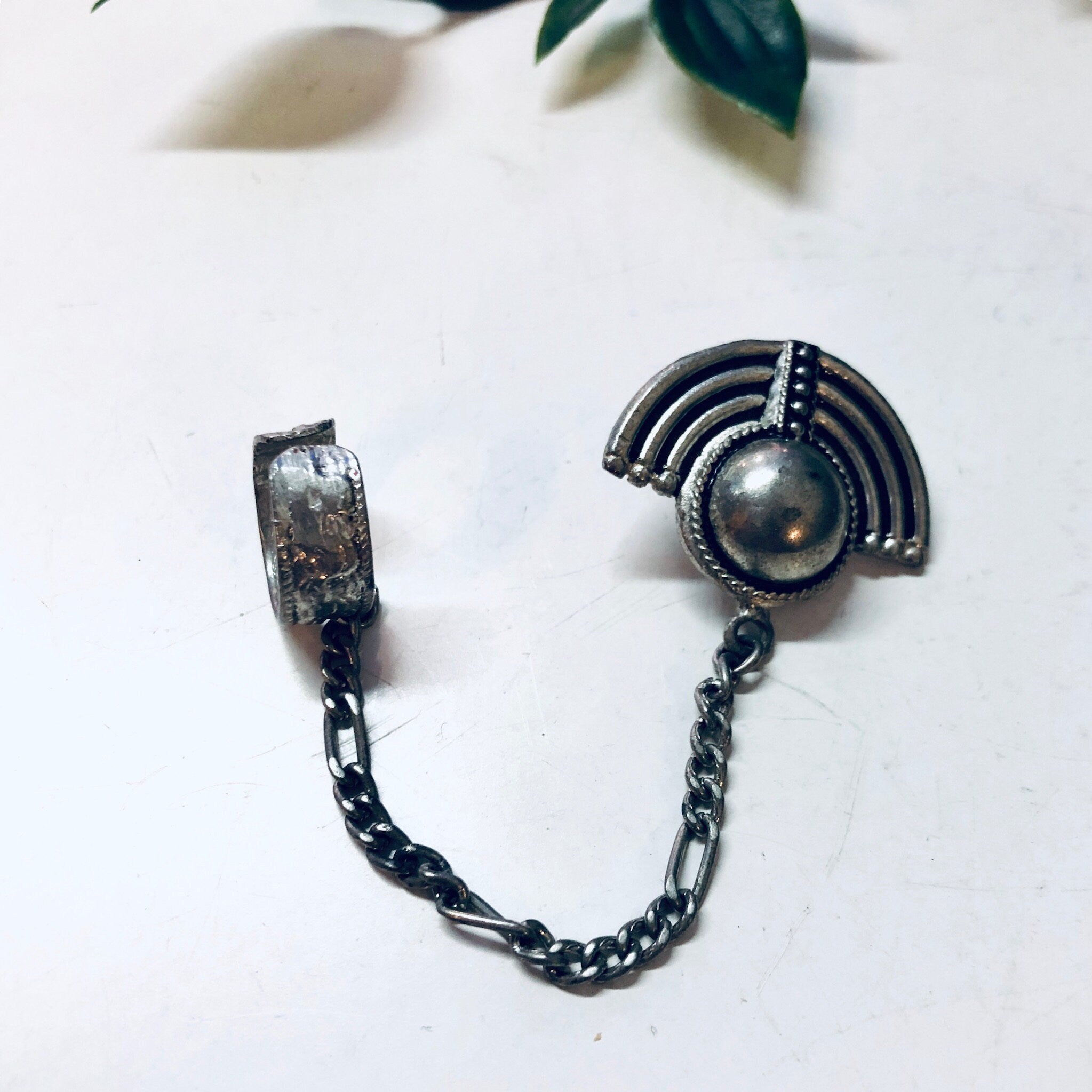 Vintage Earrings, Chain Earrings, Cartilage Cuff, Pierced Ear, Star Trek Earrings, Vintage Jewelry, Costume Jewelry, Single Earring