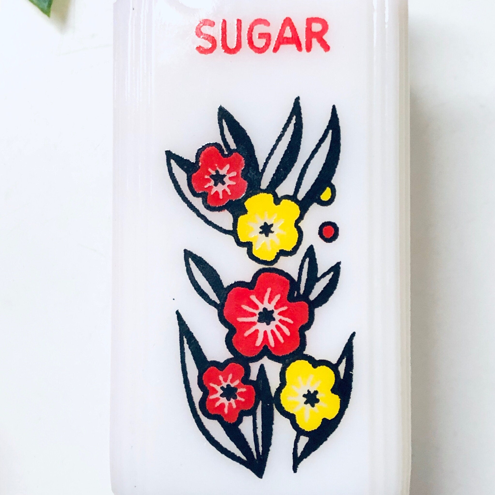 Vintage Milk Glass, Milk Glass Shaker, Sugar Shaker, Vintage Home Decor, Retro Kitchenware, Floral Design, Sugar, Red Flowers, Yellow Flower