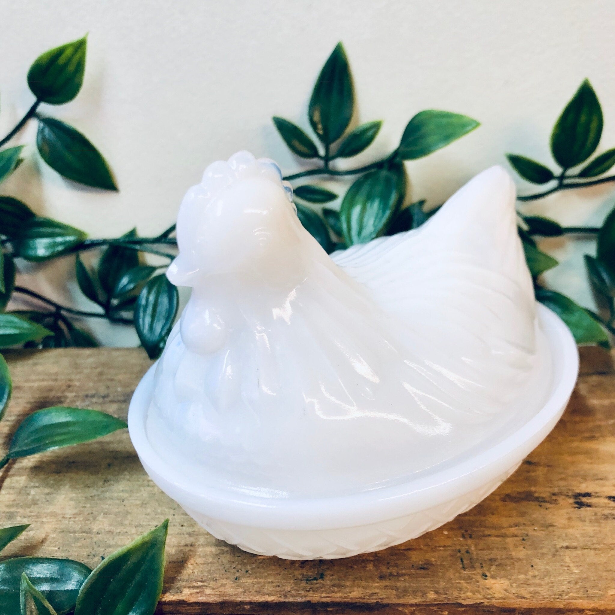 Milk Glass Rooster Container, Vintage Milk Glass, Lidded Container, Catch All Dish, Jewelry Dish, Ring Dish, Chicken, Rooster Decor, White