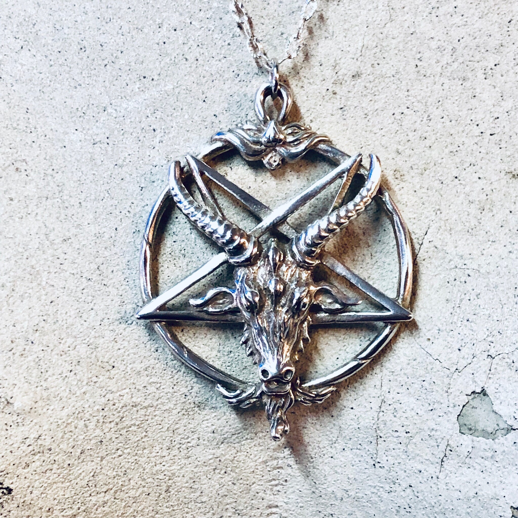 Vintage silver Baphomet goat head pentagram pendant necklace with skinny chain, gothic witch jewelry perfect for Valentines Day.