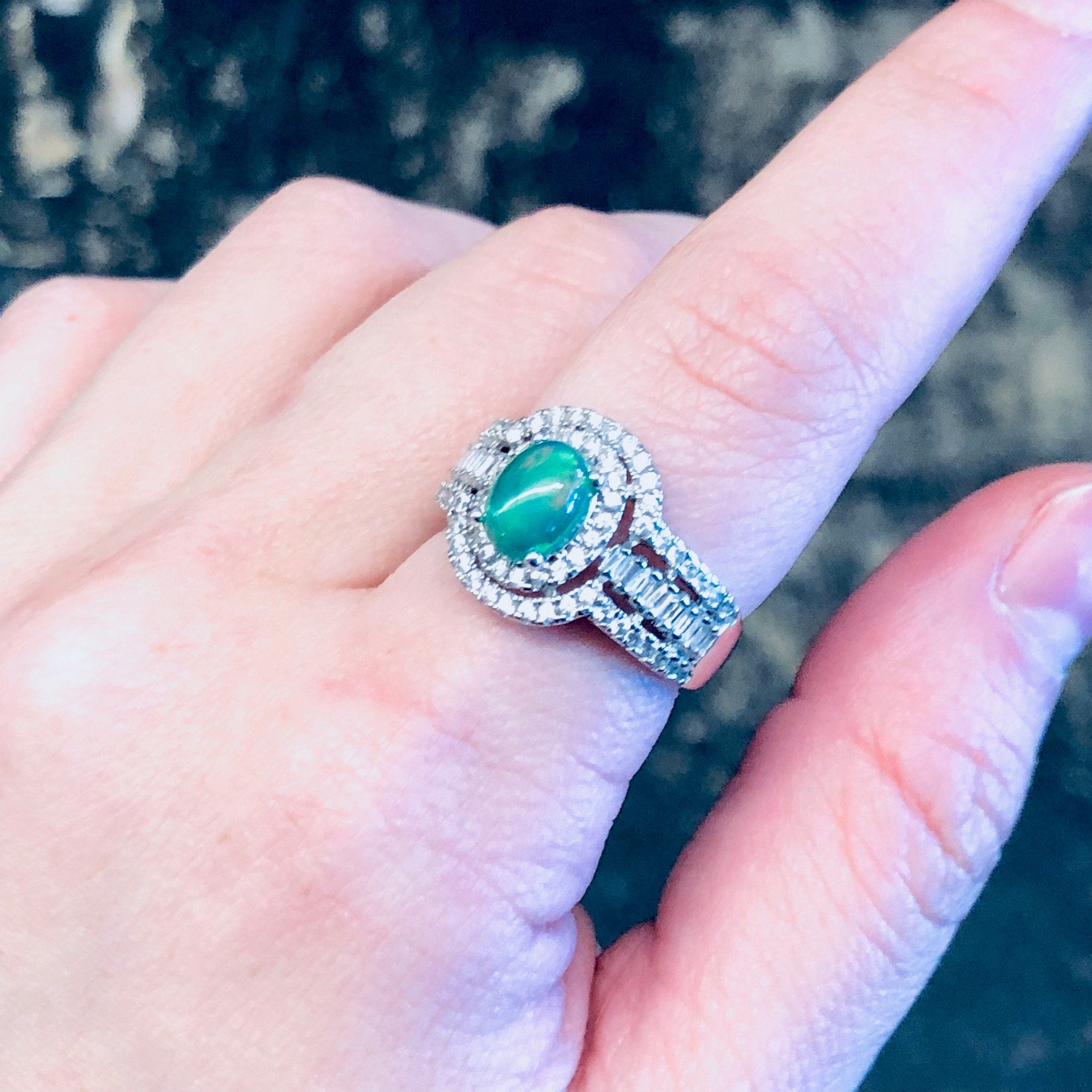 Vintage Silver Ring, Green Stone, Opalescent Stone, Faux Diamond Ring, Statement Jewelry, Vintage Jewelry, Green and Silver, Sparkly Ring