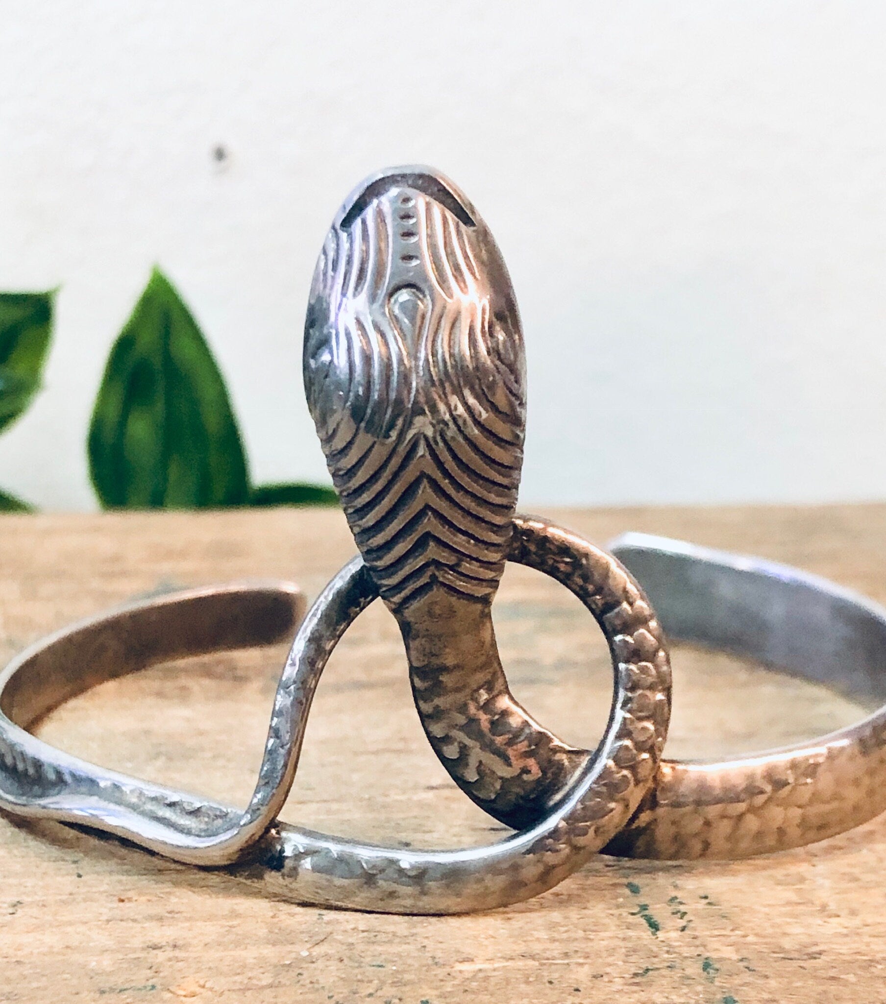 Vintage Snake Bracelet, Snake Cuff, Costume Jewelry, Vintage Jewelry, Boho Style Jewelry, Bohemian Style, Valentines Day Gift, Silver Toned