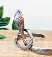 Vintage Snake Bracelet, Snake Cuff, Costume Jewelry, Vintage Jewelry, Boho Style Jewelry, Bohemian Style, Valentines Day Gift, Silver Toned