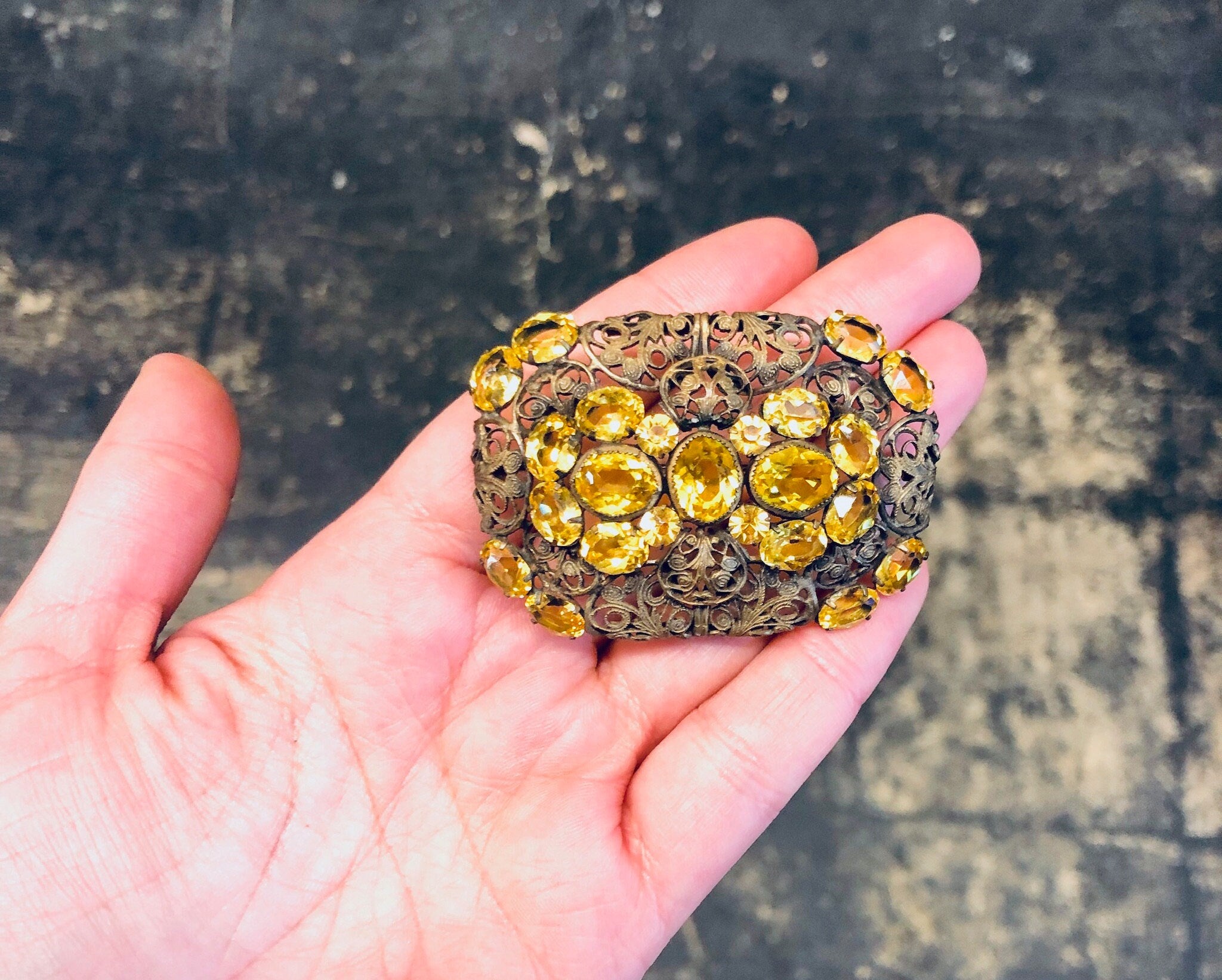 Vintage Brooch, Yellow Gemstone, Vintage Pin, Vintage Jewelry, Filagree Brooch, Statement Jewelry, Unique Jewelry, Rectangle Brooch, Gold
