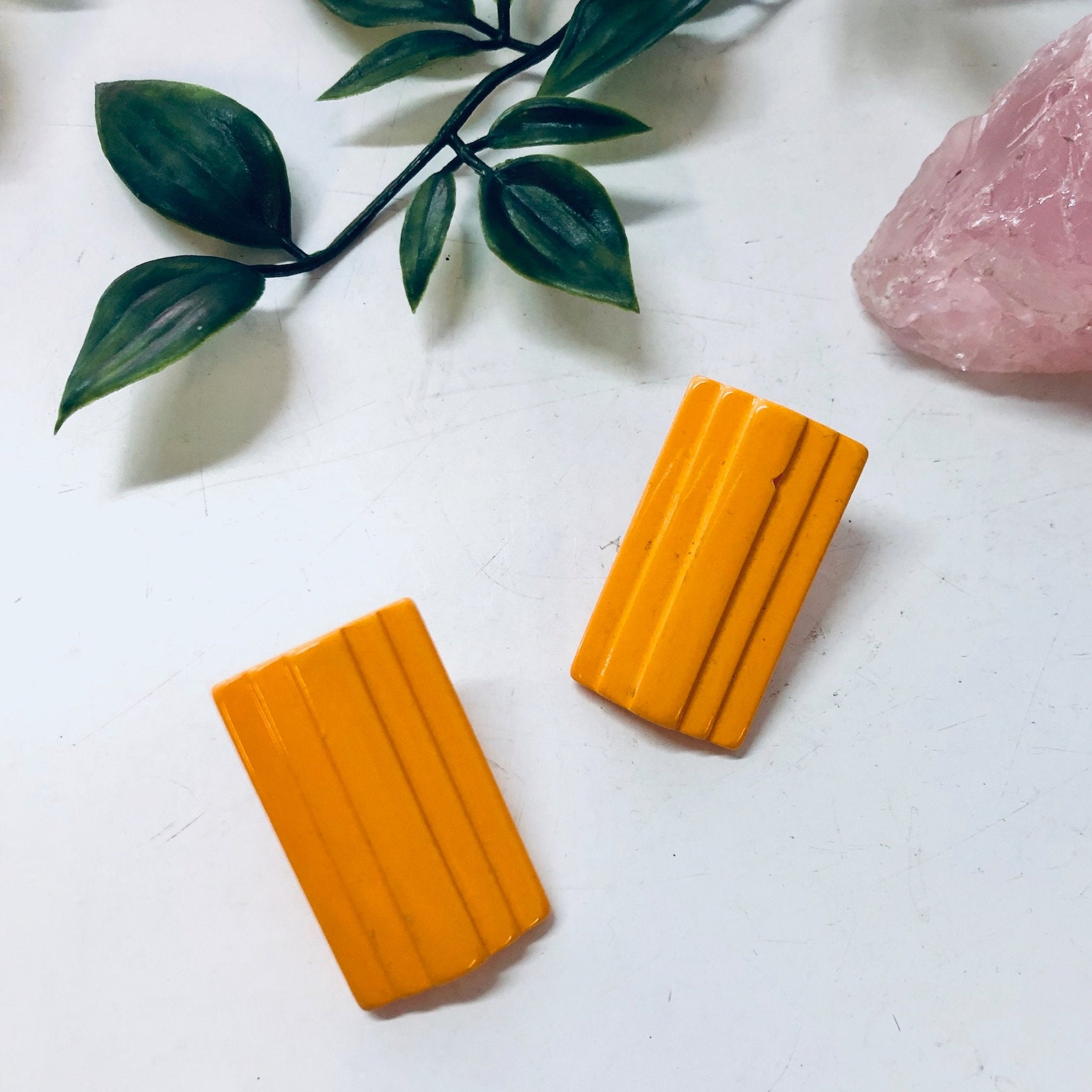 Vintage Orange Earrings, Bright Orange Jewelry, Unique Jewelry, Vintage Jewelry, Costume Jewelry, Post Earrings, Pierced Ears, Statement