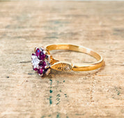 Vintage Gold Ring, Ruby Ring, Ruby Flower Ring, 18 Karat Gold, Yellow Gold Ring, Gold Jewelry, Vintage Jewelry, Red Gold, Engagement Ring