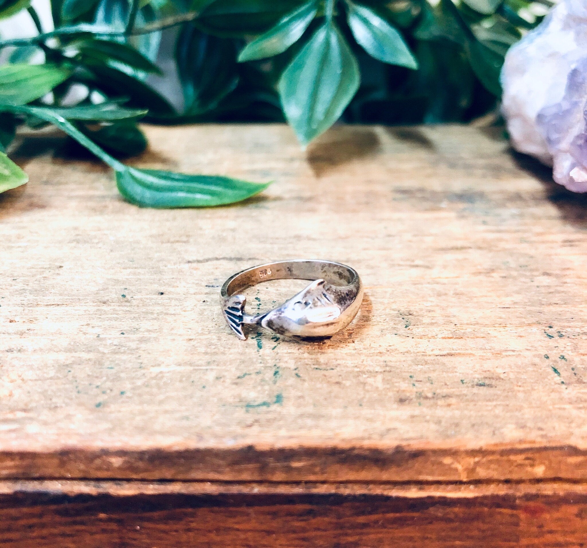 Dolphin Ring, Vintage Silver Ring, Fish Ring, Animal Jewelry, Simple Ring, Small Ring, Dolphin Jewelry, Ocean Jewelry, Aquatic Ring, 925
