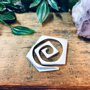 Vintage Pendant, Silver Pendant, Swirl Pendant, Unique Jewelry, Vintage Necklace, Valentines Day Gift, Abstract Jewelry, Simple Pendant, 925